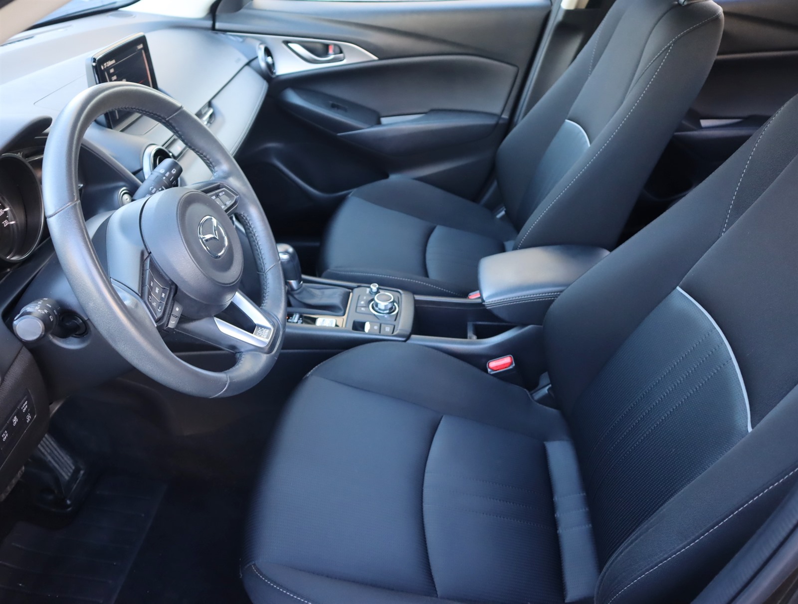 Mazda CX-3, 2019 - pohled č. 16