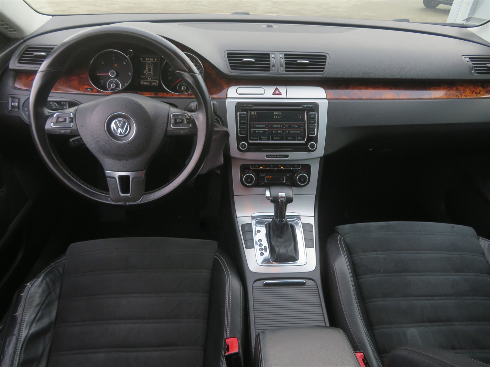 Volkswagen Passat CC, 2009 - pohled č. 10