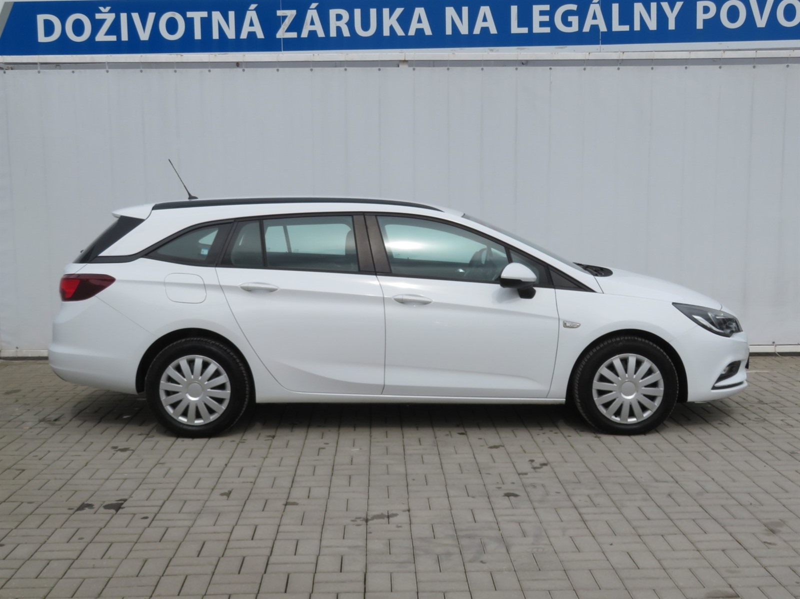 Opel Astra, 2016 - pohled č. 8