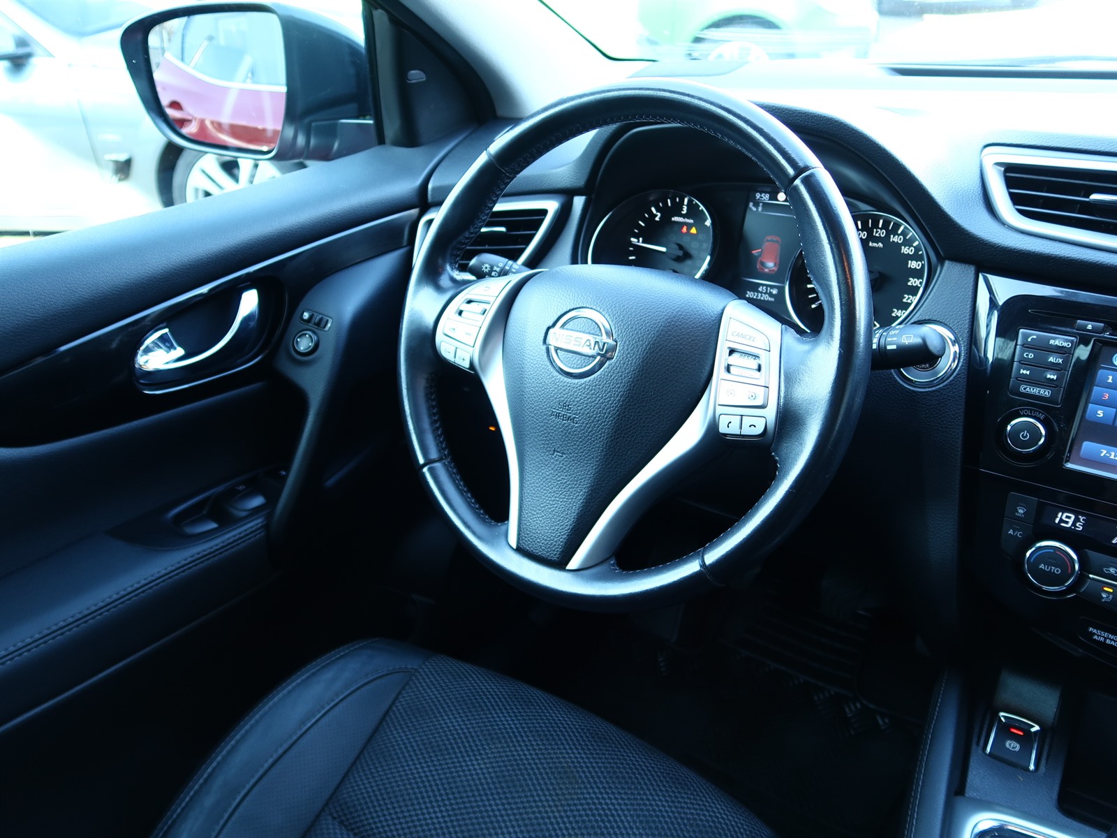 Nissan Qashqai, 2016 - pohled č. 9