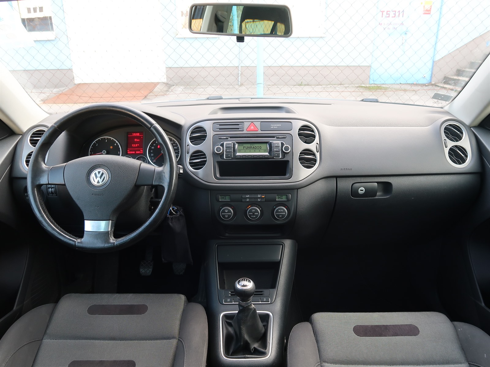 Volkswagen Tiguan, 2008 - pohled č. 10