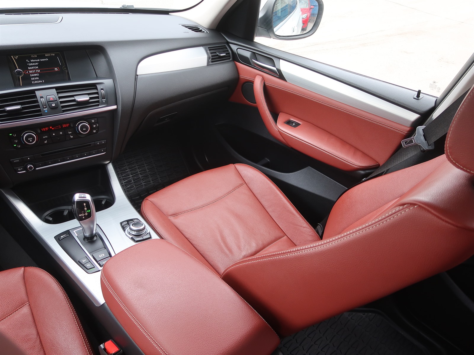 BMW X3, 2011 - pohled č. 11
