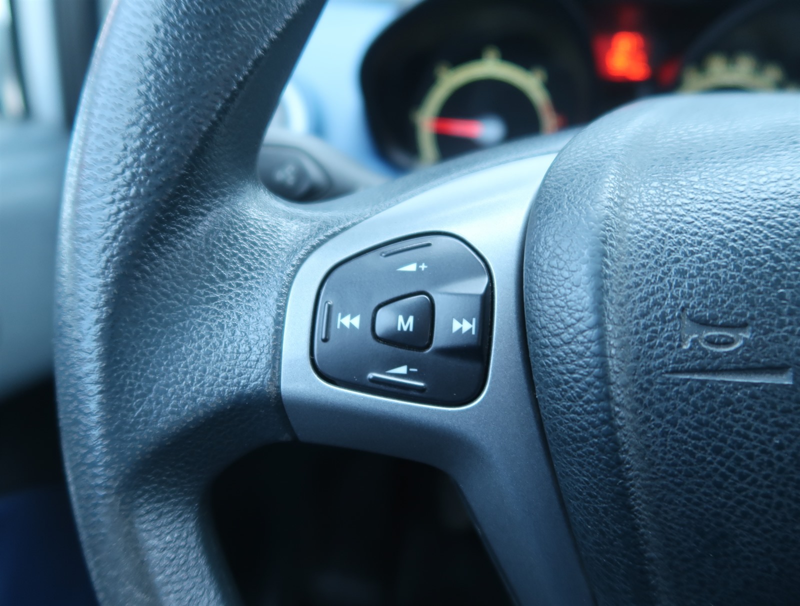 Ford Fiesta, 2010 - pohled č. 21