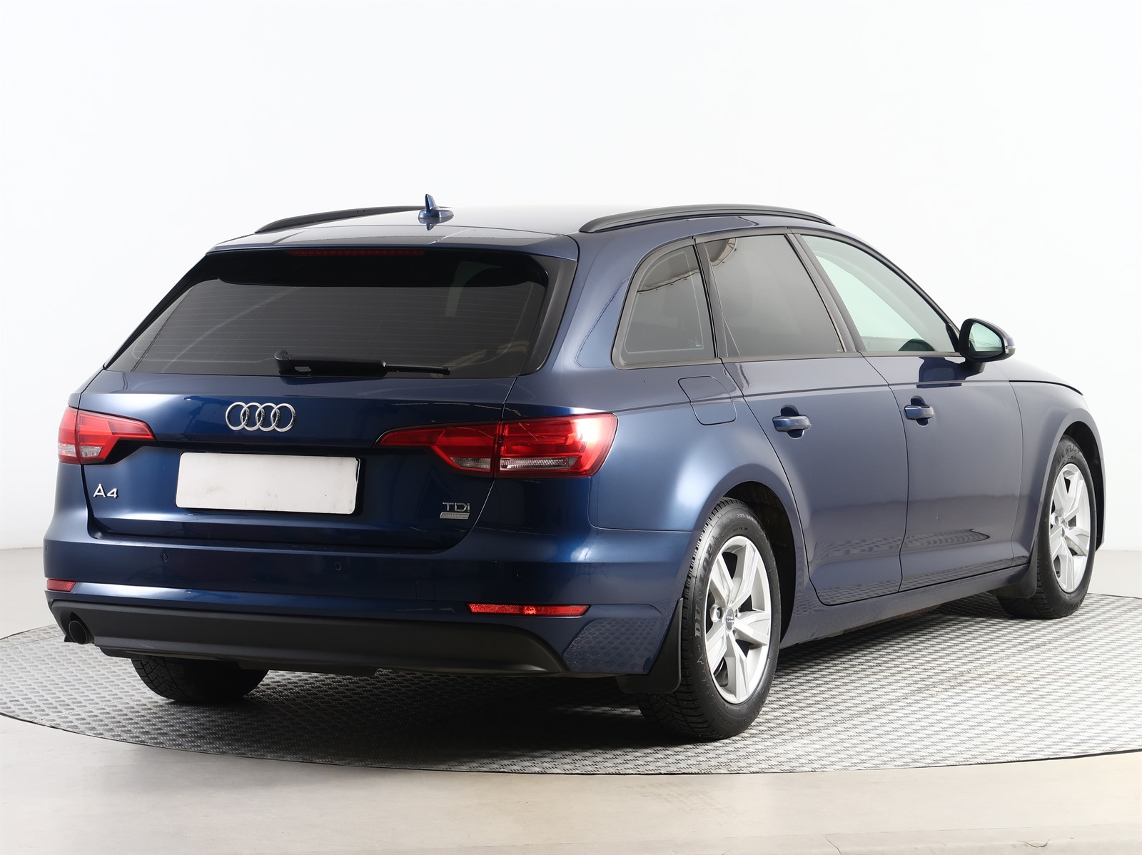 Audi A4, 2017 - pohled č. 7