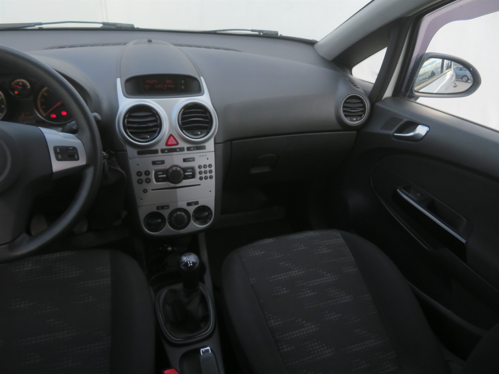 Opel Corsa, 2014 - pohled č. 11