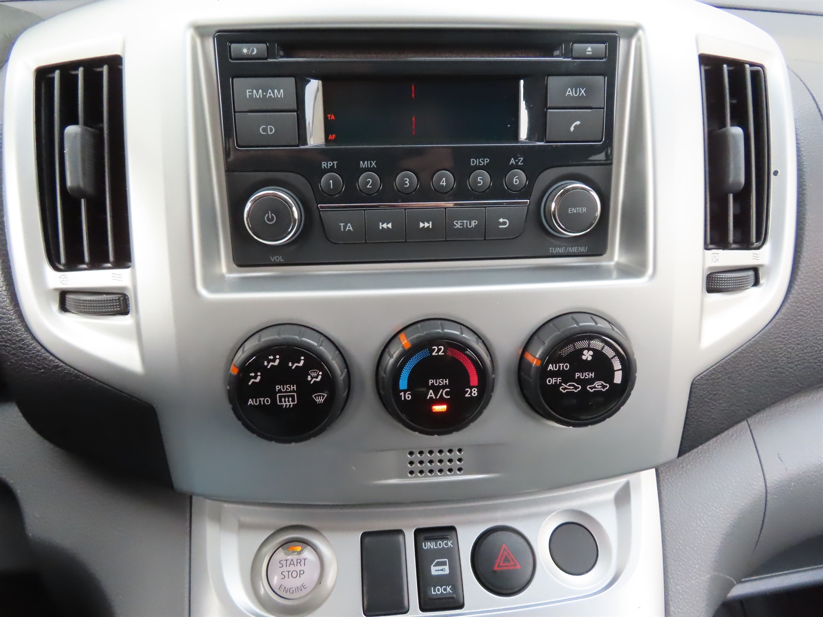 Nissan NV200, 2015 - pohled č. 18