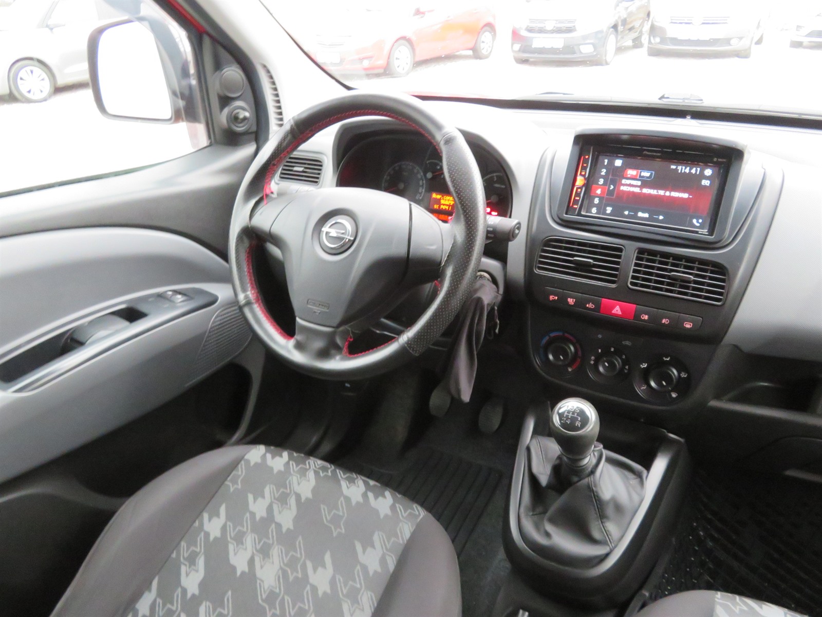 Opel Combo, 2015 - pohled č. 9