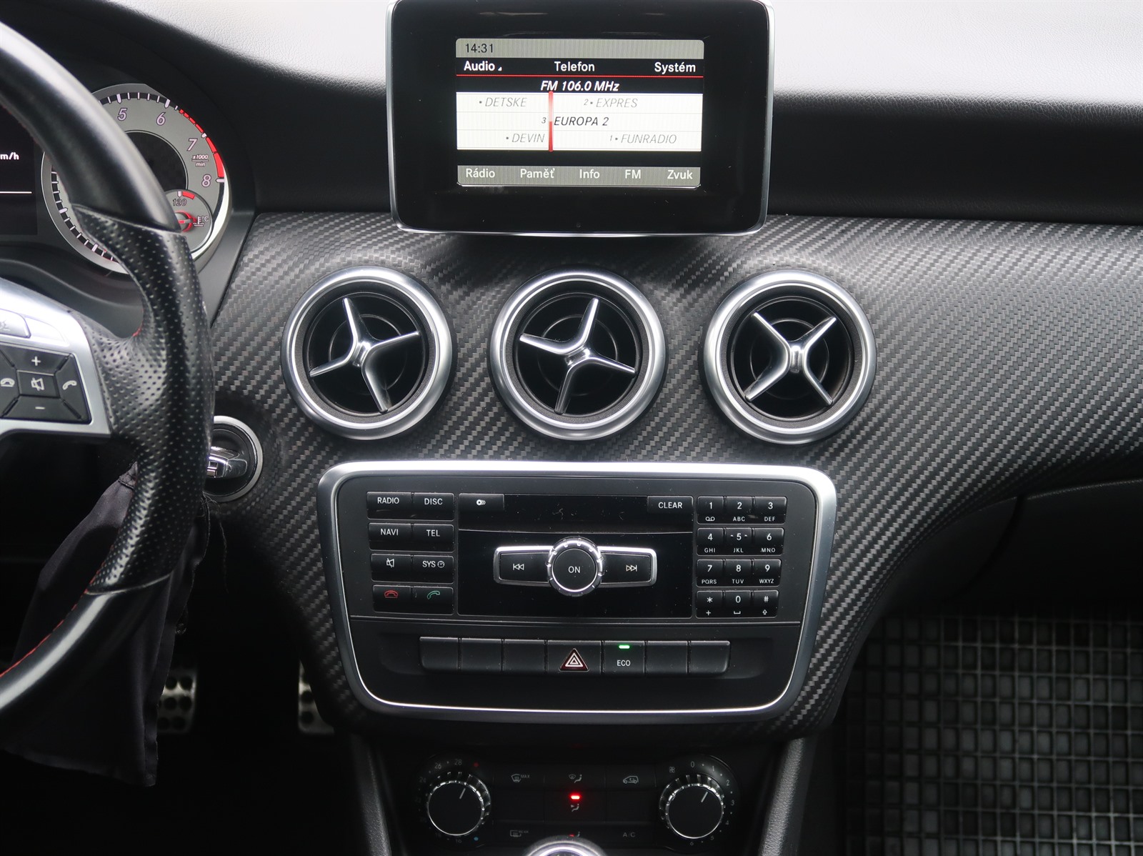 Mercedes-Benz A, 2013 - pohled č. 18
