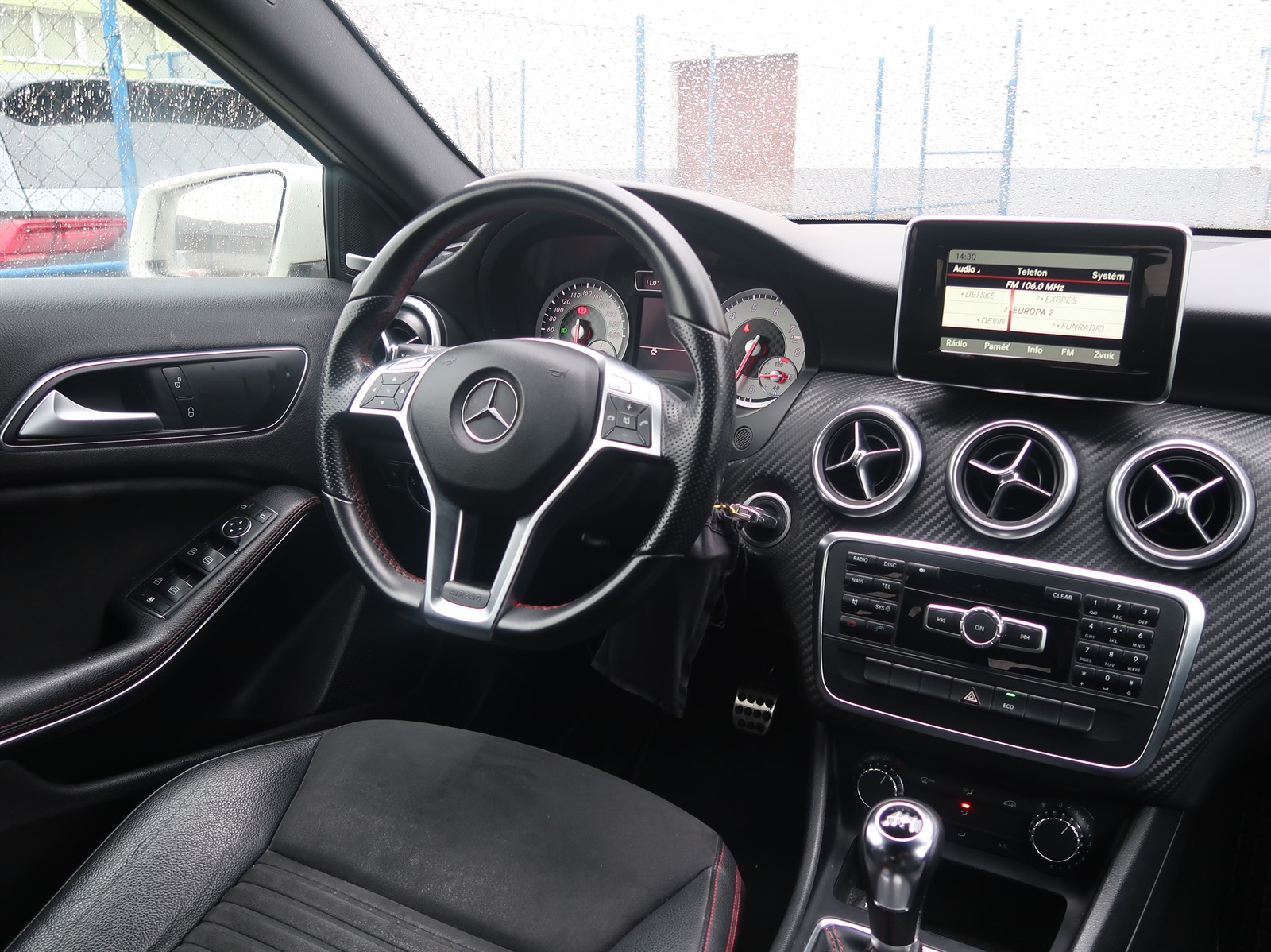 Mercedes-Benz A, 2013 - pohled č. 9