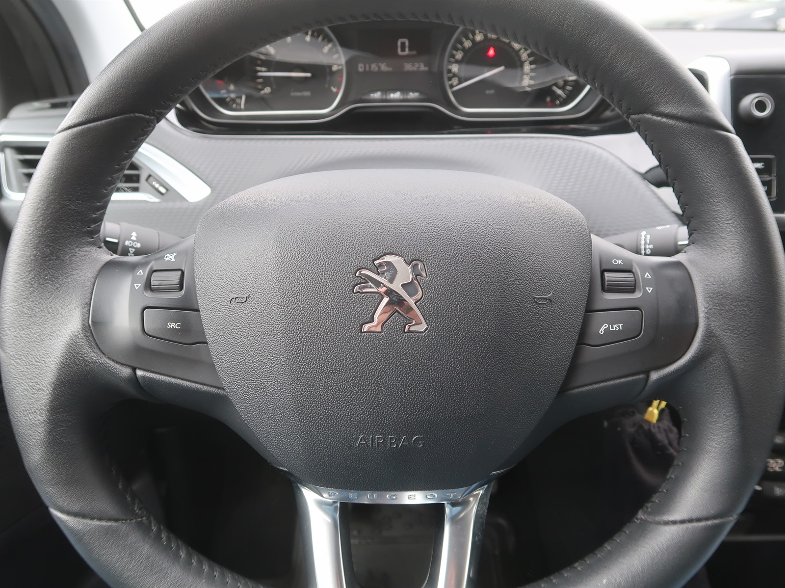 Peugeot 208, 2018 - pohled č. 20
