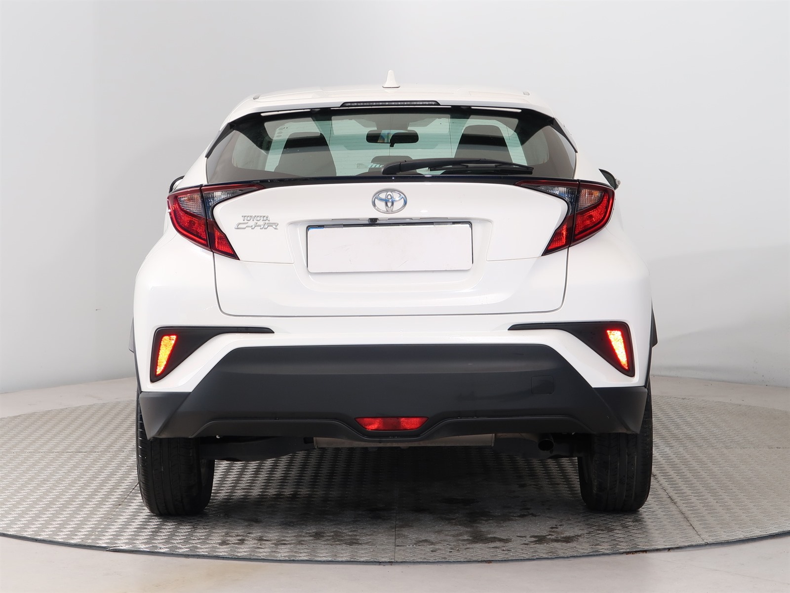 Toyota C-HR, 2020 - pohled č. 6