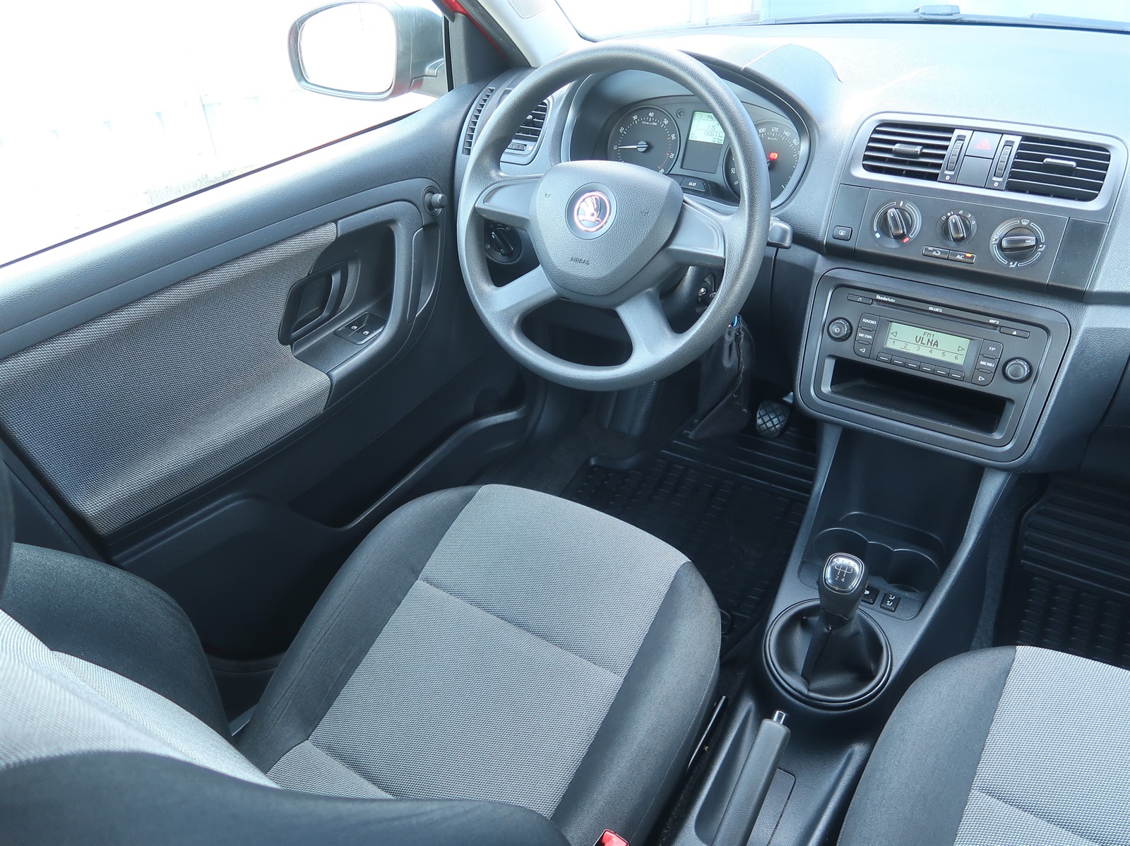 Škoda Fabia, 2013 - pohled č. 9