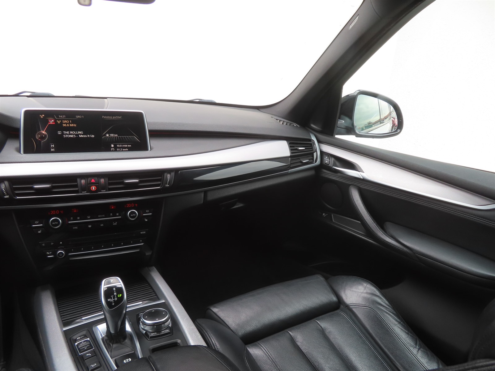 BMW X5, 2015 - pohled č. 11