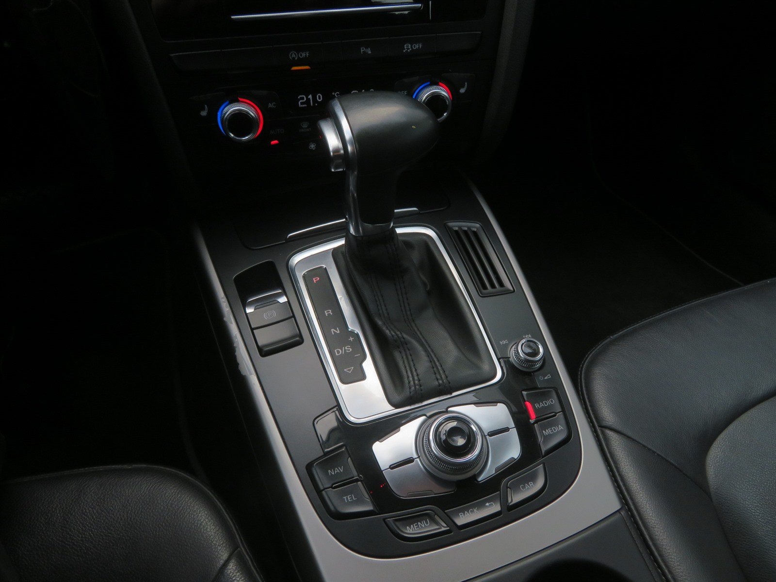 Audi A4, 2012 - pohled č. 19