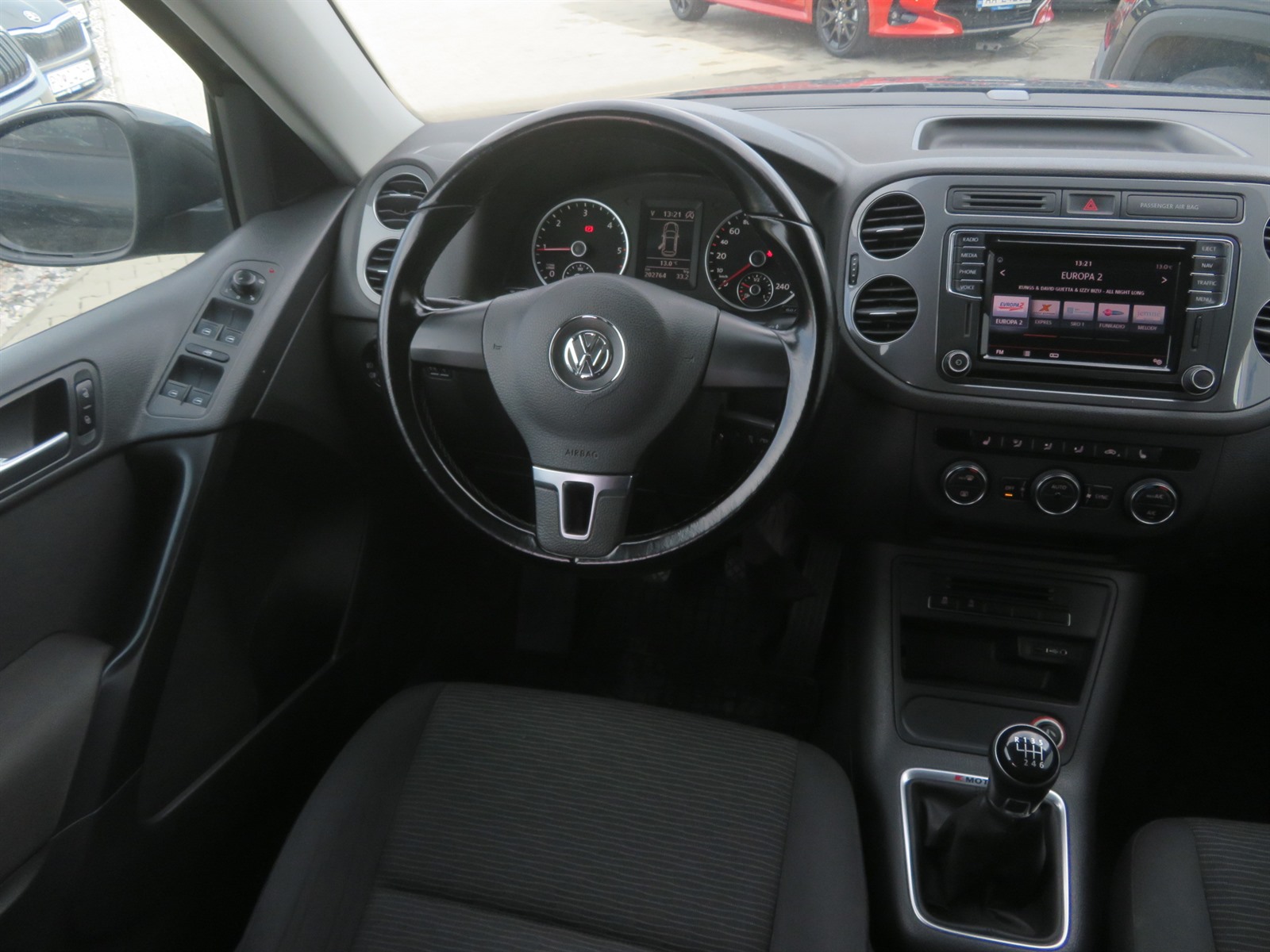 Volkswagen Tiguan, 2015 - pohled č. 9