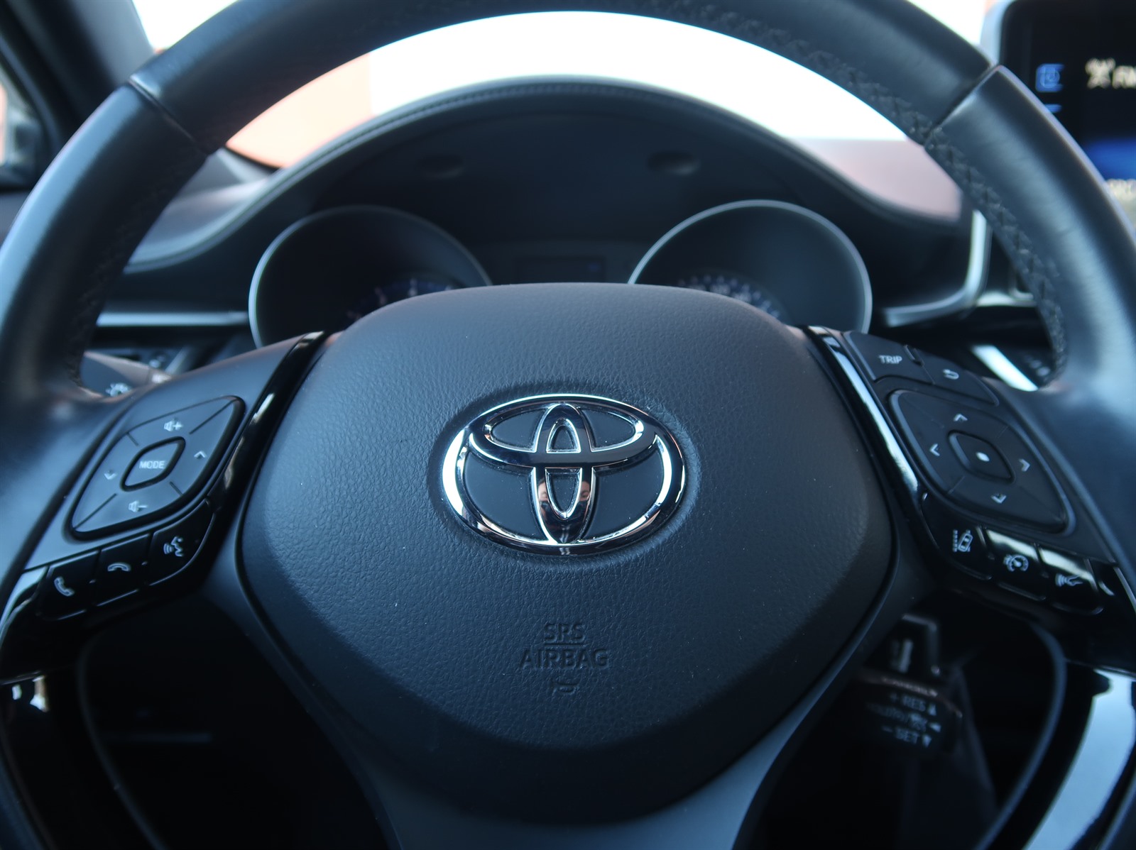 Toyota C-HR, 2019 - pohled č. 22