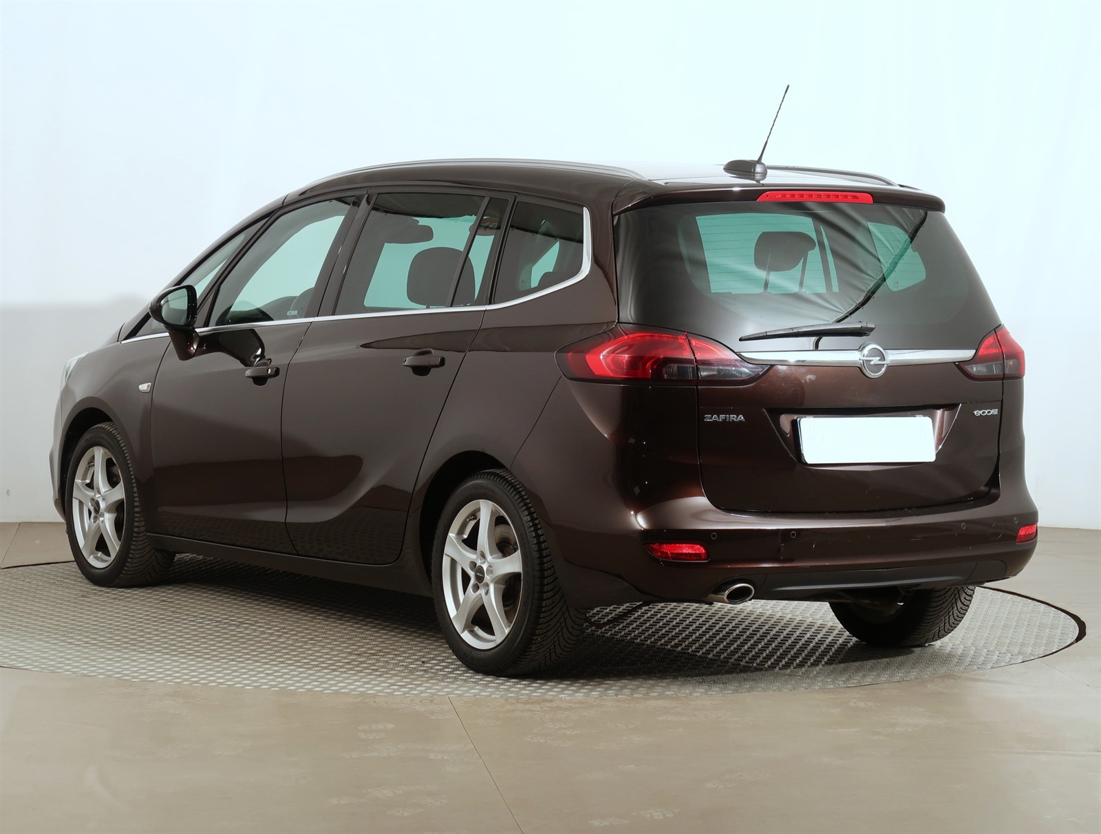 Opel Zafira, 2016 - pohled č. 5