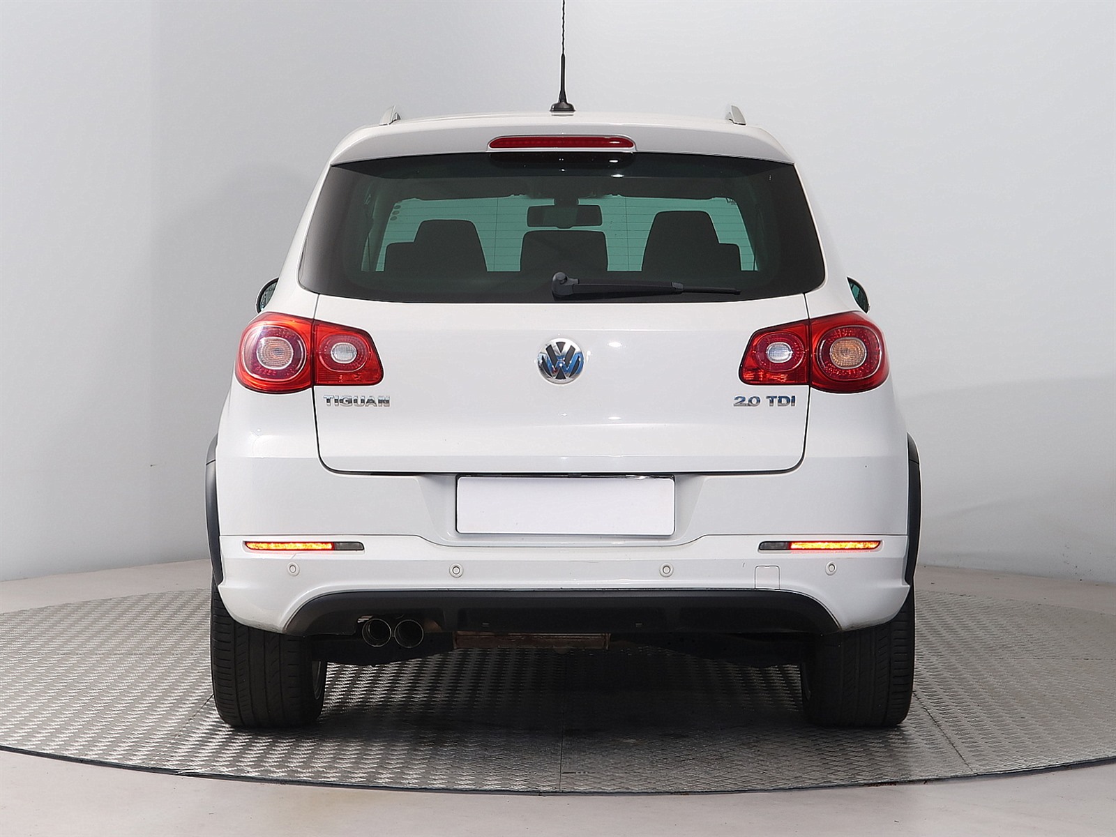 Volkswagen Tiguan, 2010 - pohled č. 6