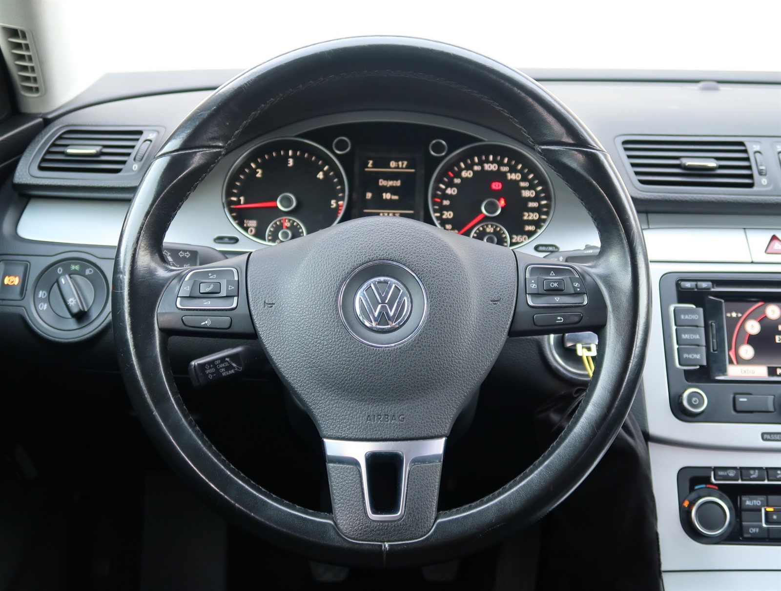 Volkswagen Passat, 2010 - pohled č. 25