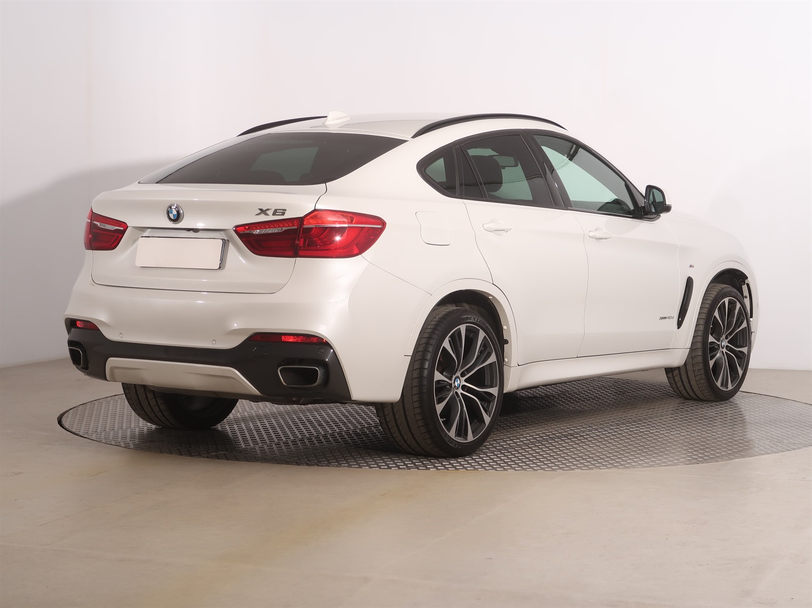 BMW X6, 2020 - pohled č. 7