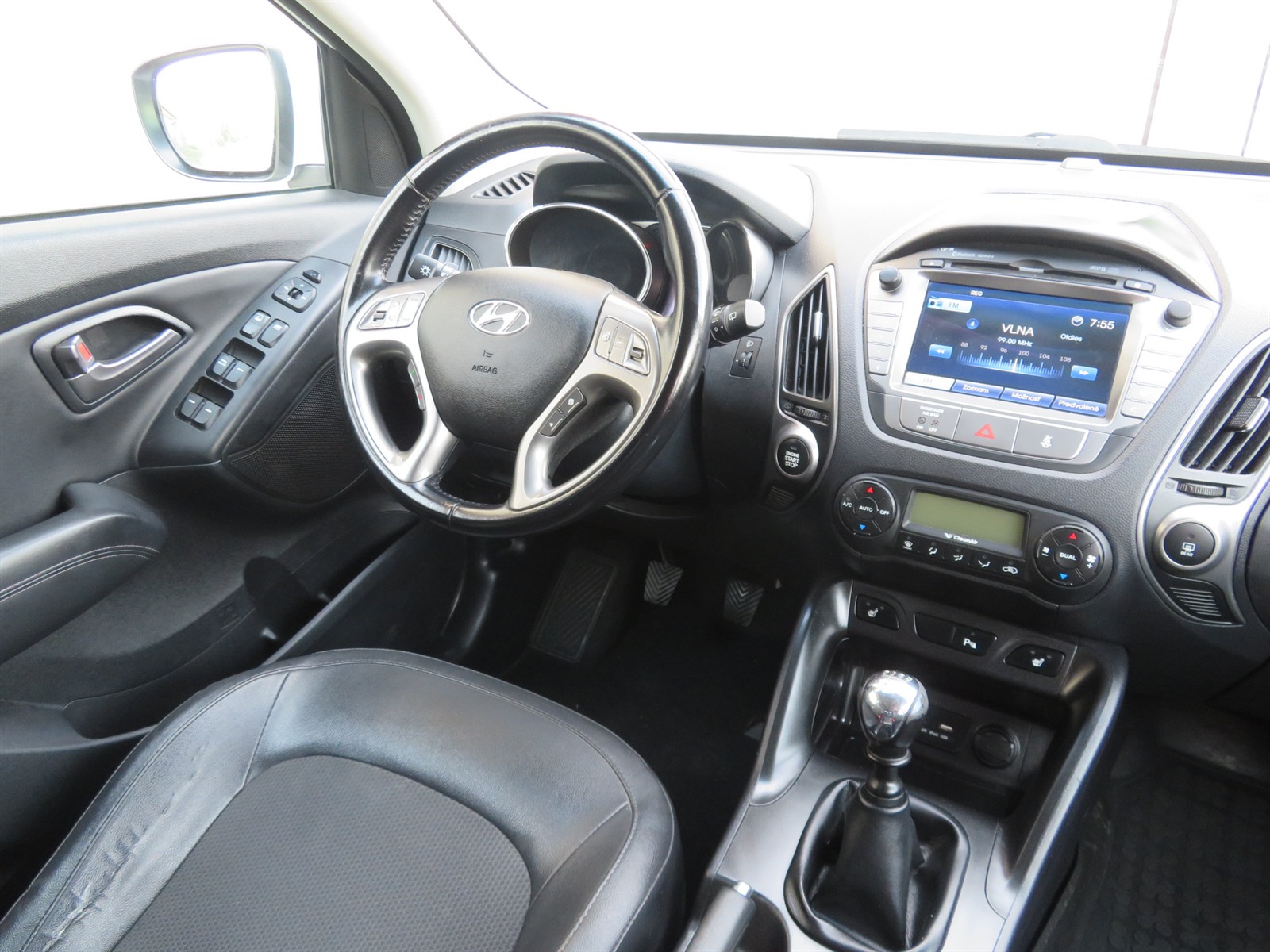 Hyundai ix35, 2015 - pohled č. 9
