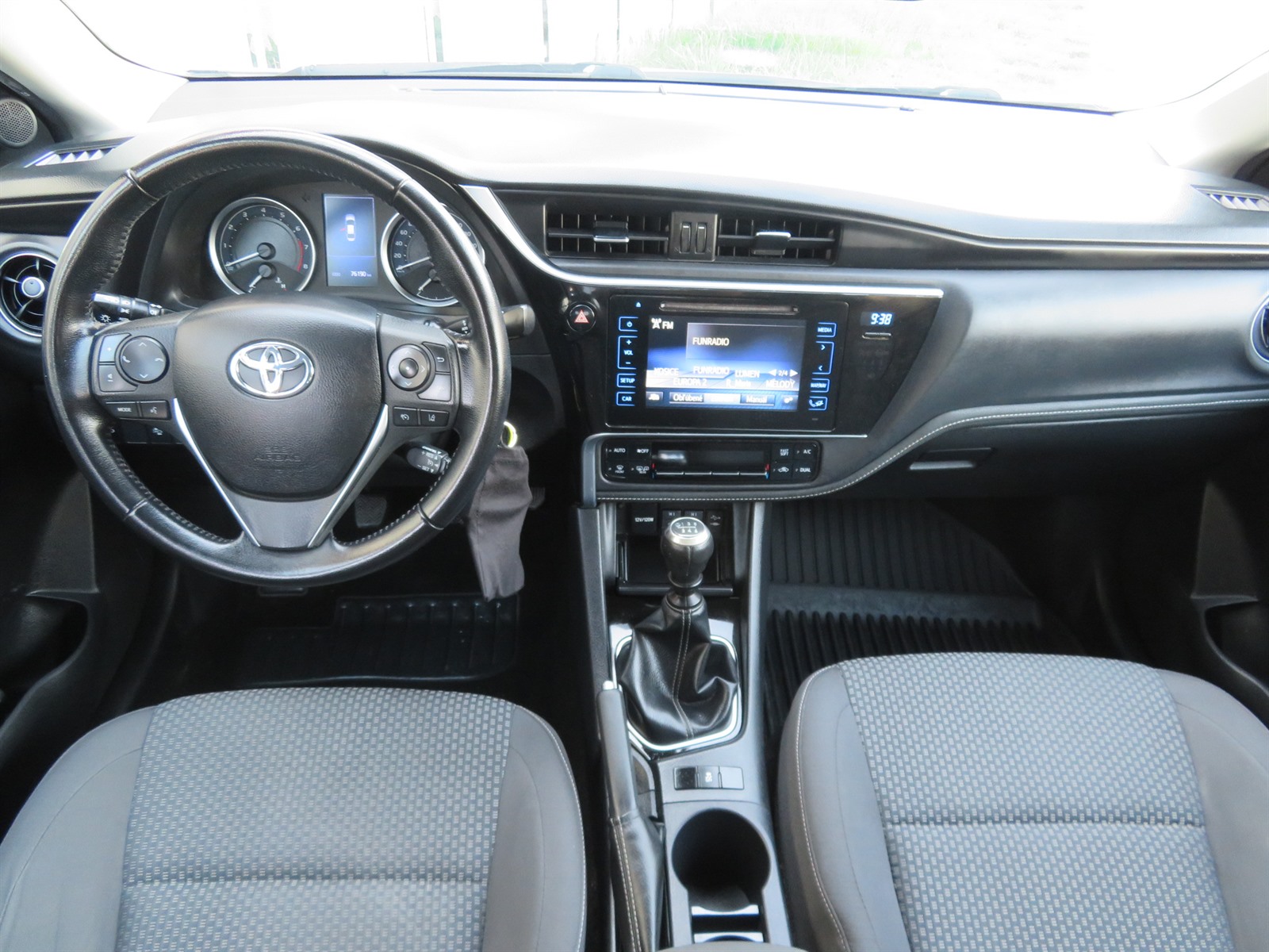 Toyota Corolla, 2017 - pohled č. 10