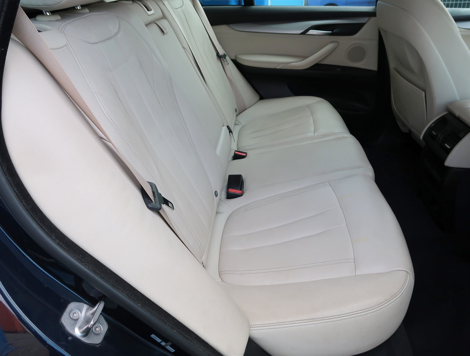 BMW X5, 2015 - pohled č. 13