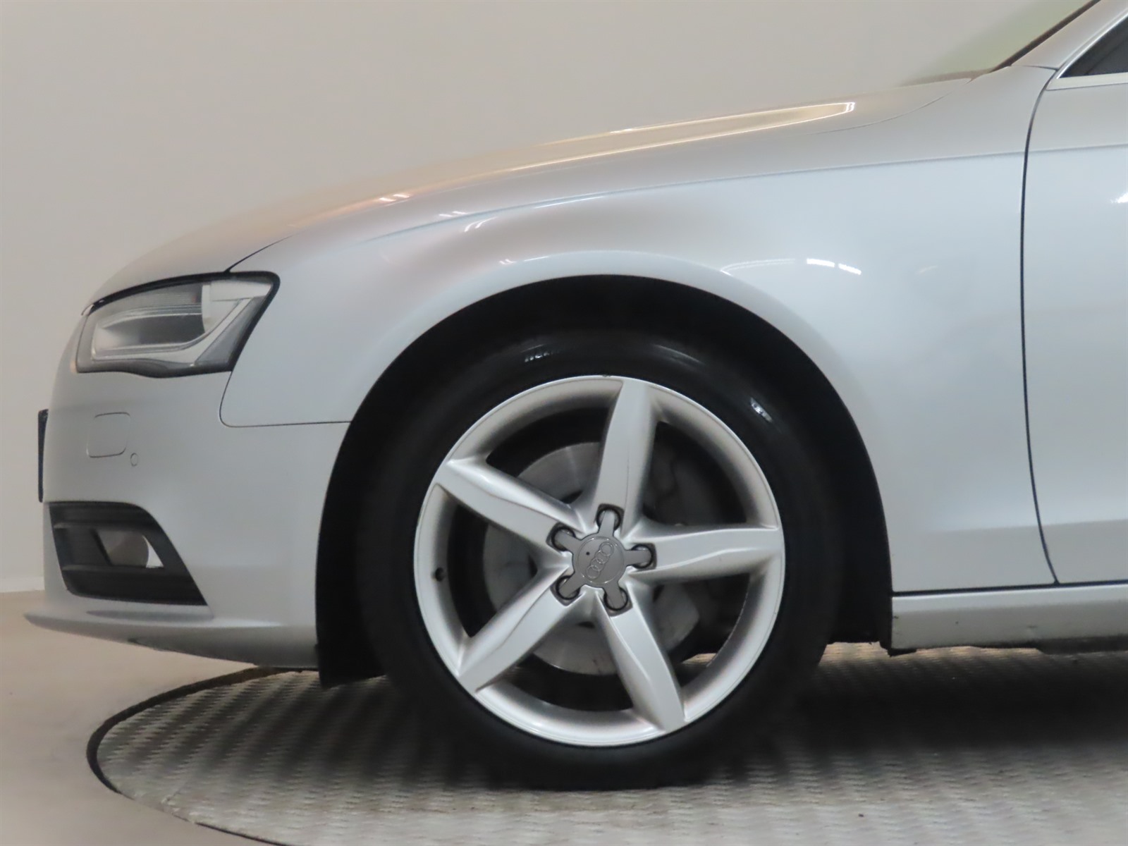 Audi A4, 2012 - pohled č. 21