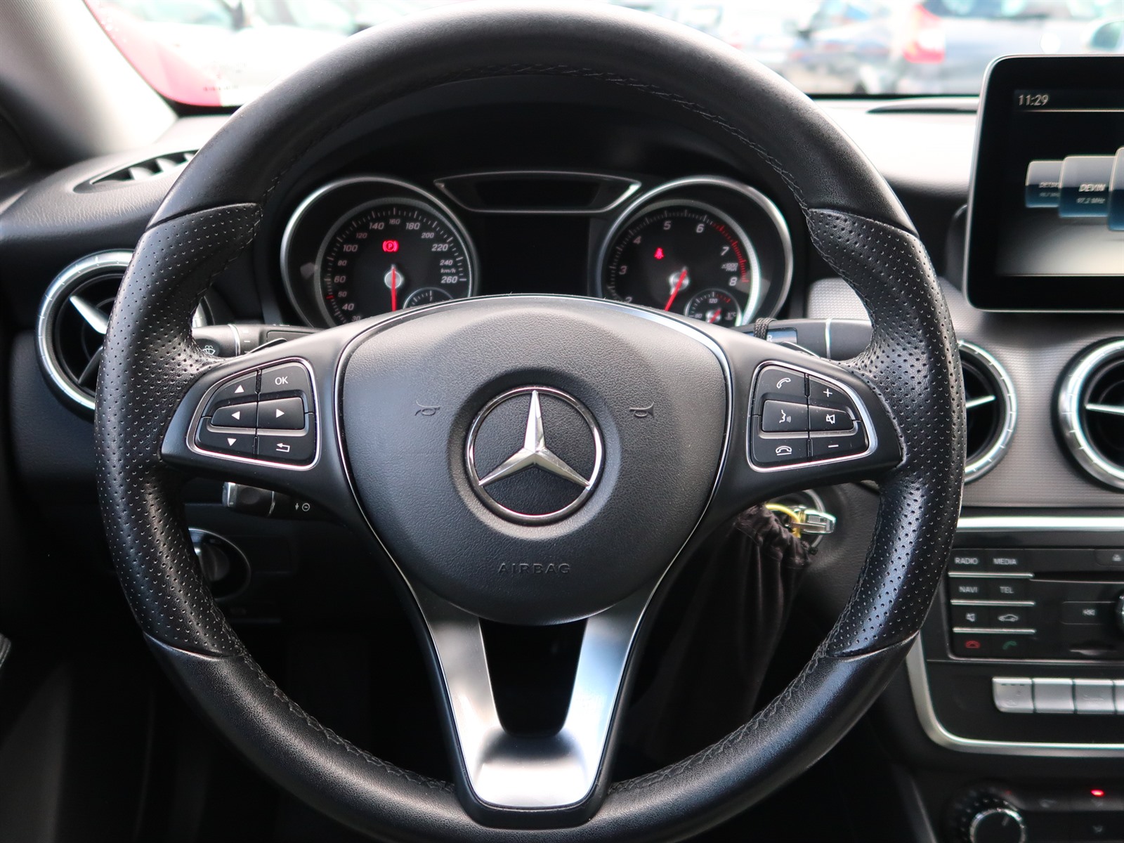 Mercedes-Benz CLA, 2017 - pohled č. 24