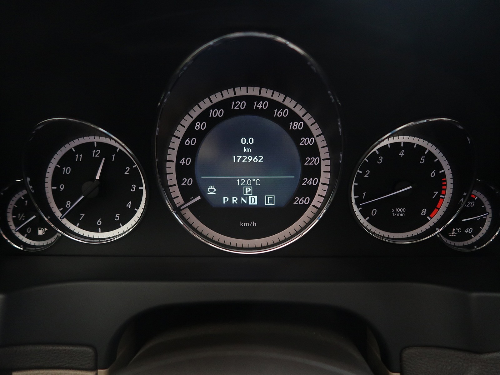 Mercedes-Benz E, 2010 - pohled č. 17