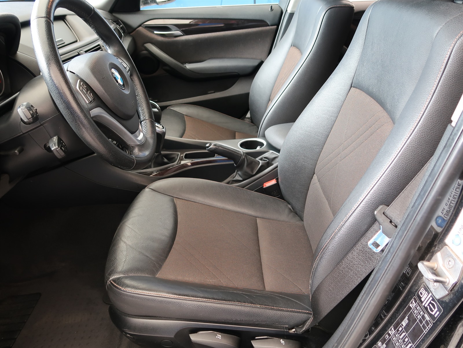 BMW X1, 2014 - pohled č. 16