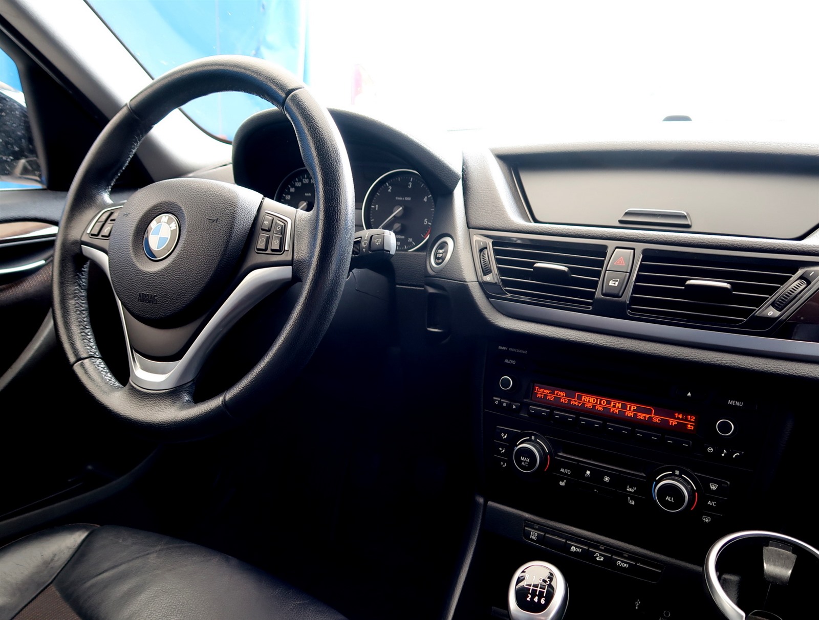 BMW X1, 2014 - pohled č. 9