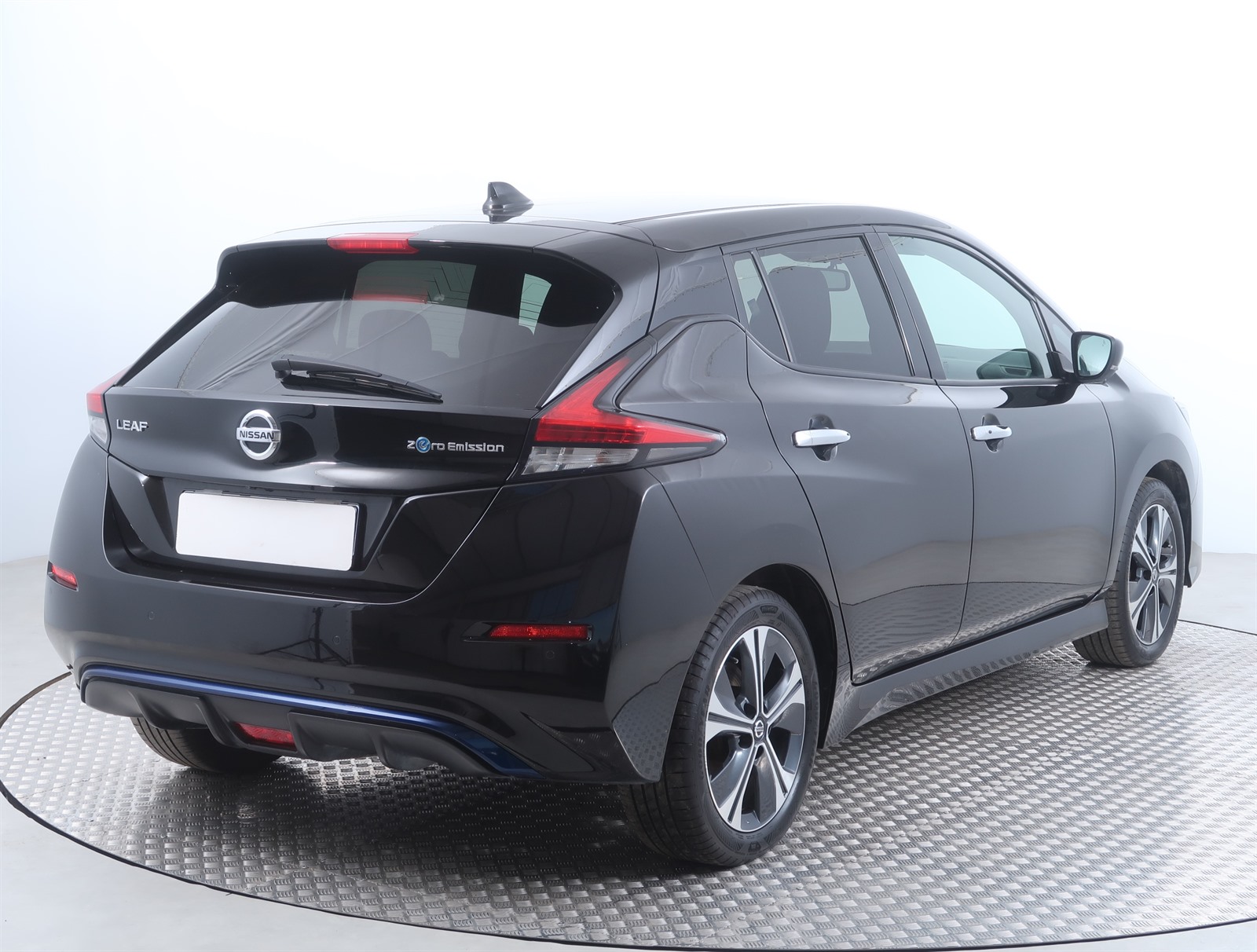 Nissan Leaf, 2021 - pohled č. 7