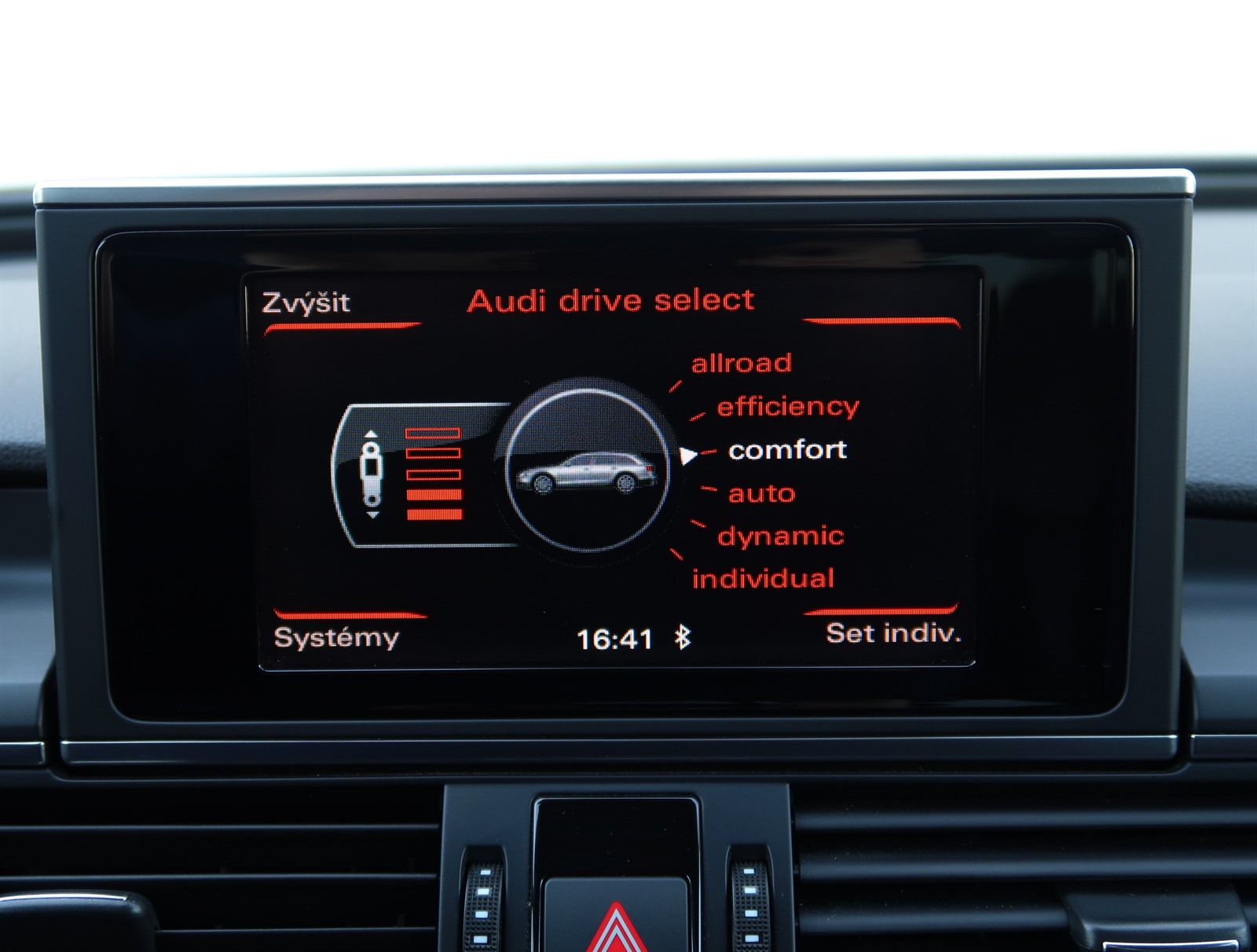Audi A6 Allroad, 2014 - pohled č. 24