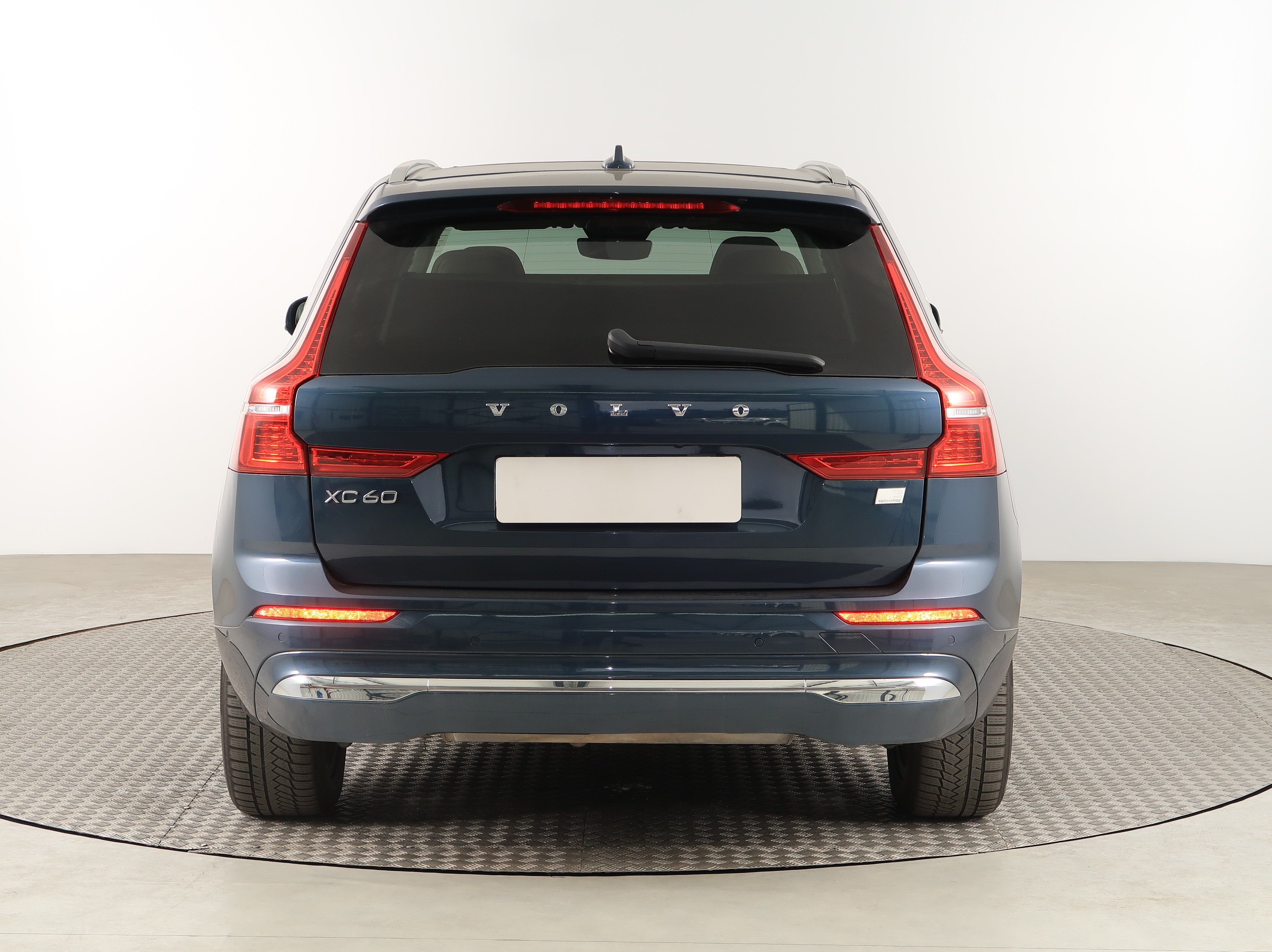 Volvo XC60, 2022 - pohled č. 6