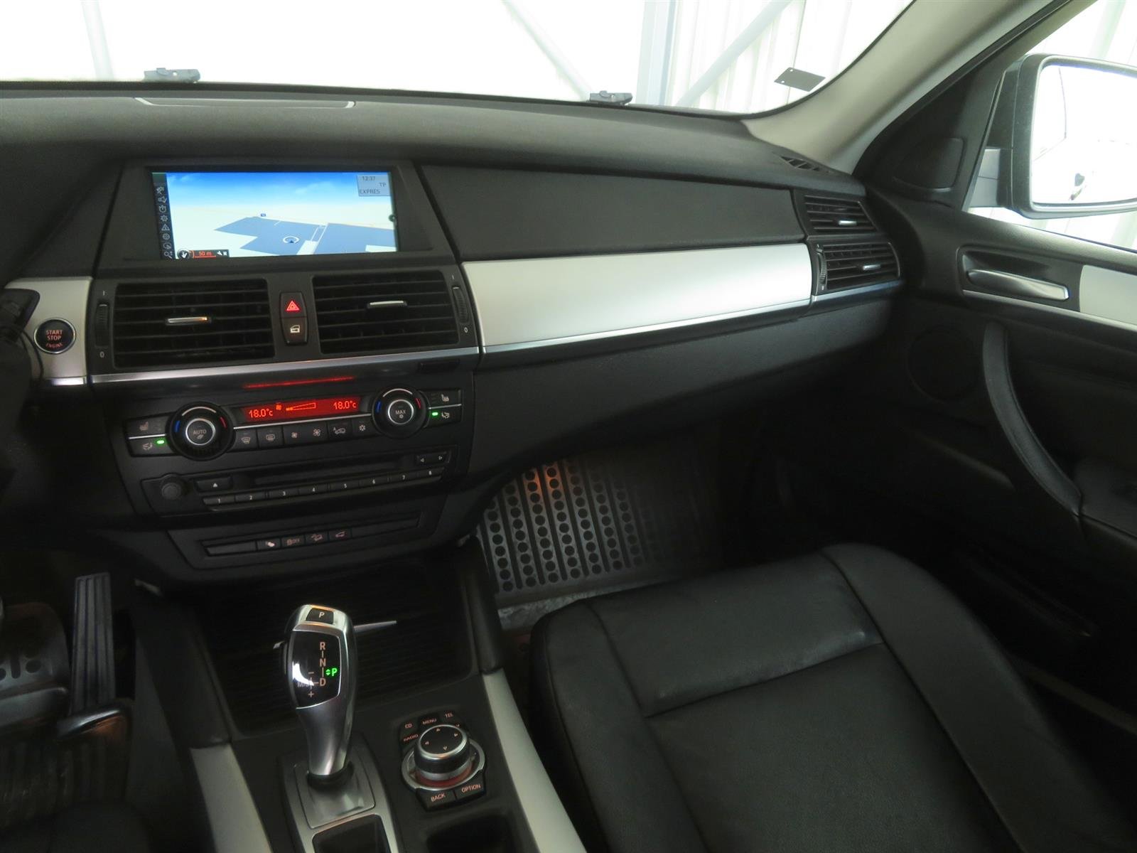 BMW X6, 2011 - pohled č. 11