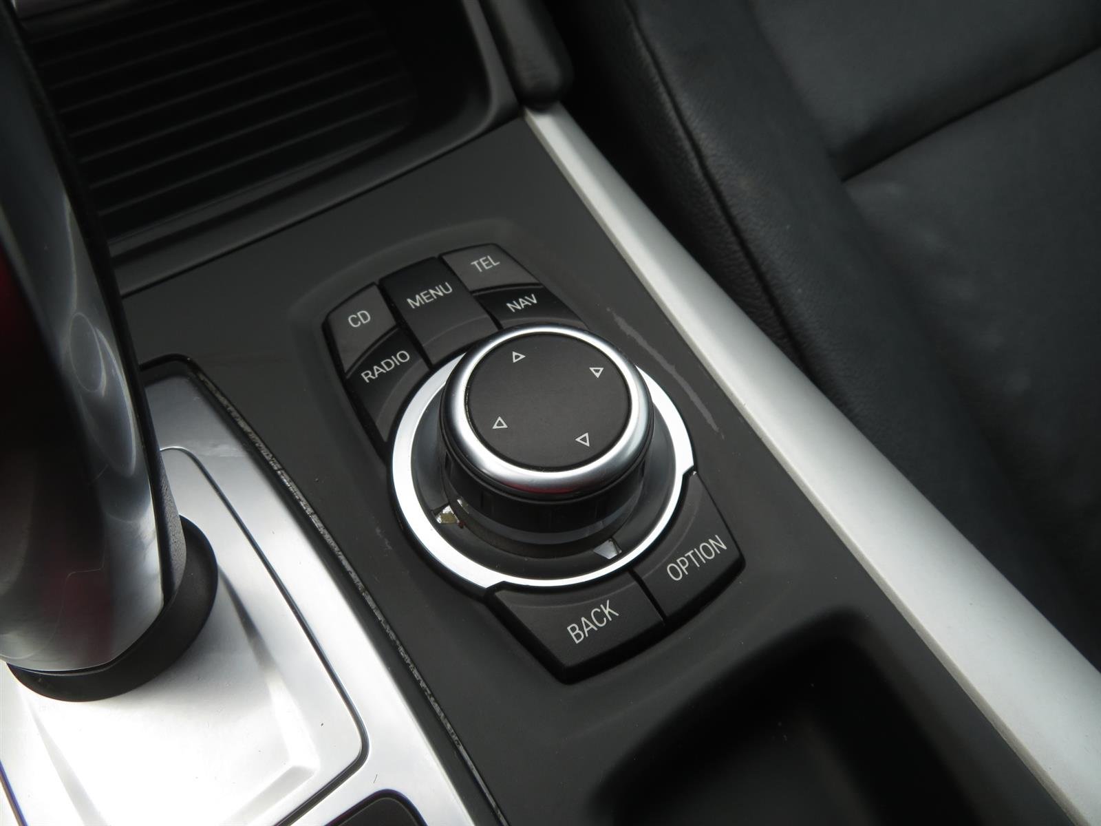 BMW X6, 2011 - pohled č. 20