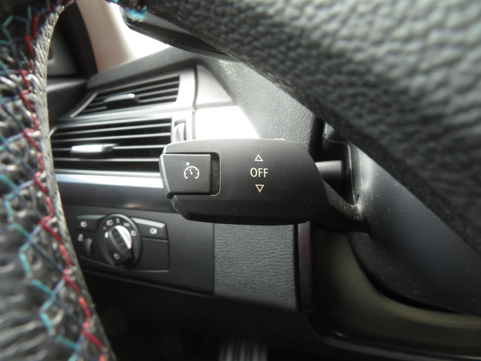 BMW X6, 2011 - pohled č. 21
