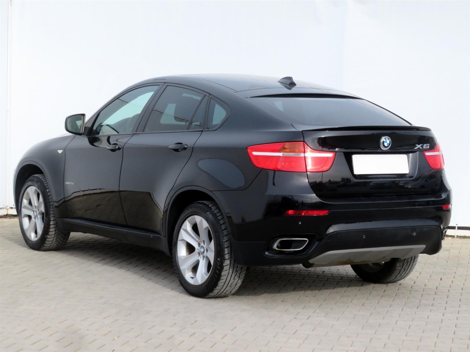 BMW X6, 2011 - pohled č. 5