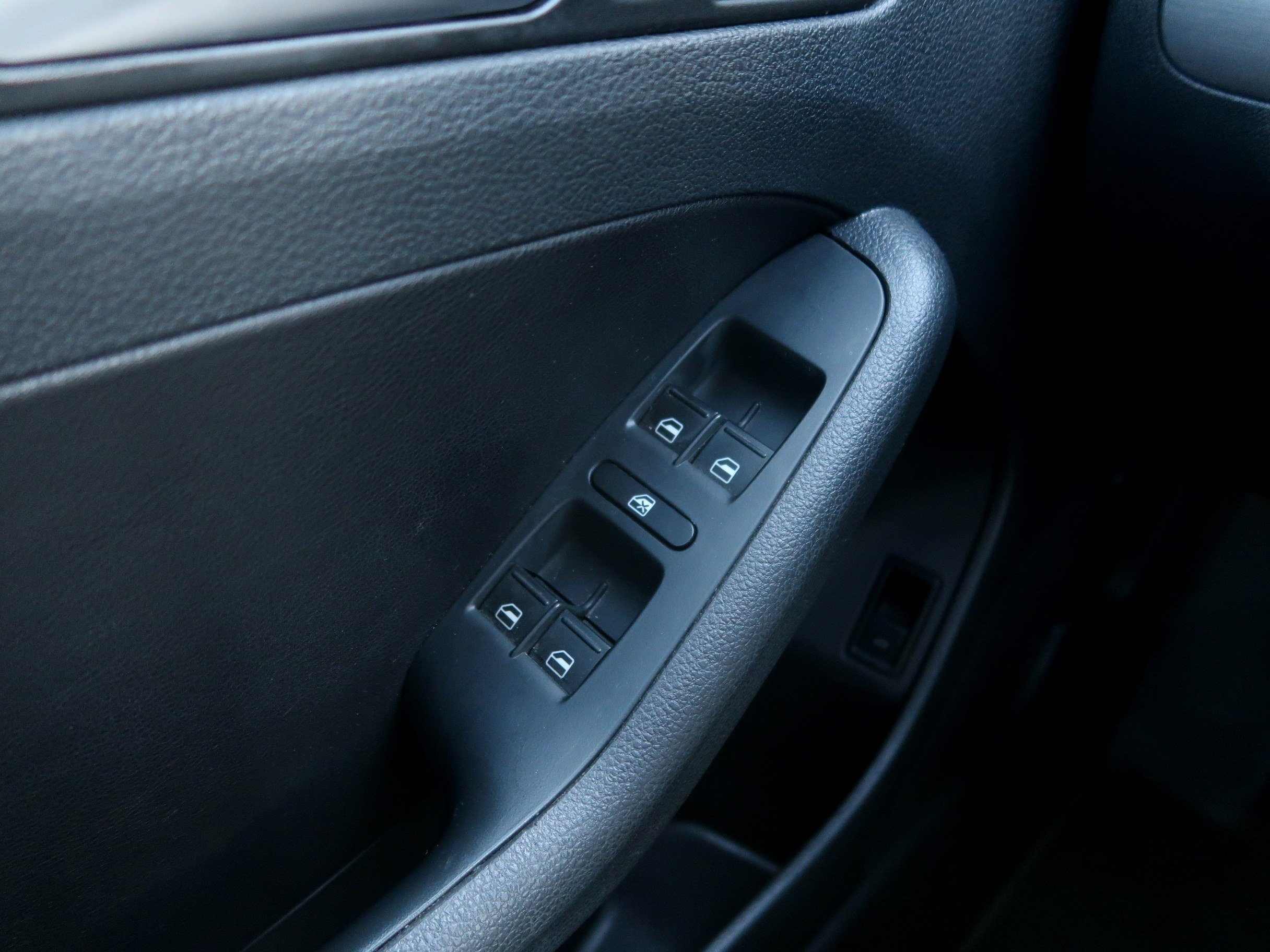Volkswagen Jetta, 2013 - pohled č. 19