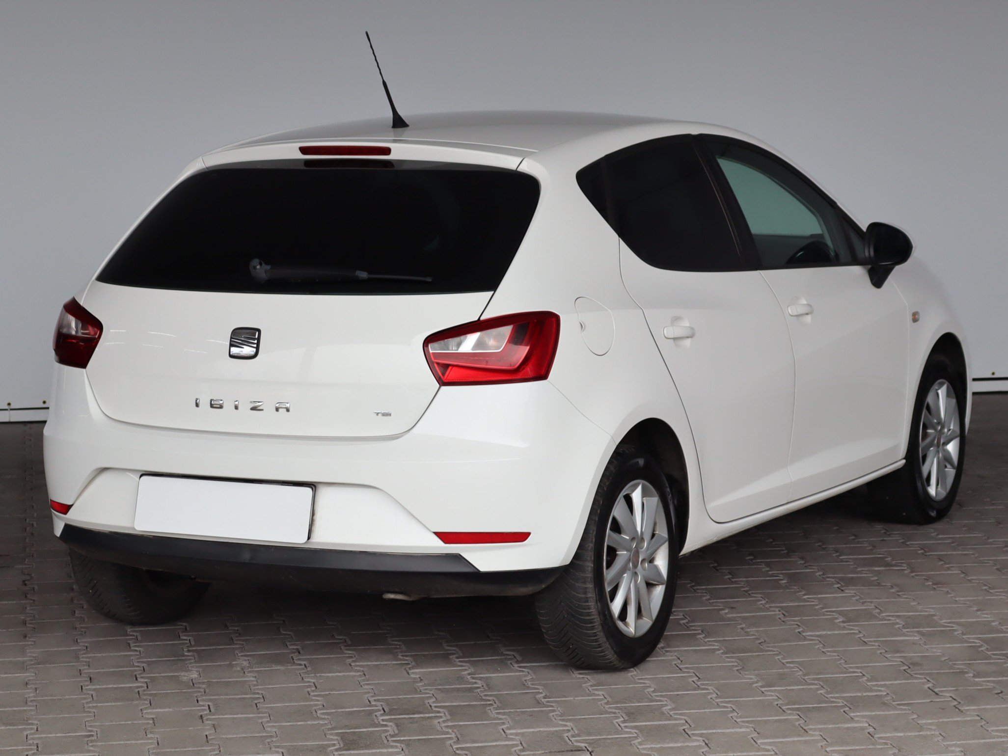 Seat Ibiza, 2014 - pohled č. 7