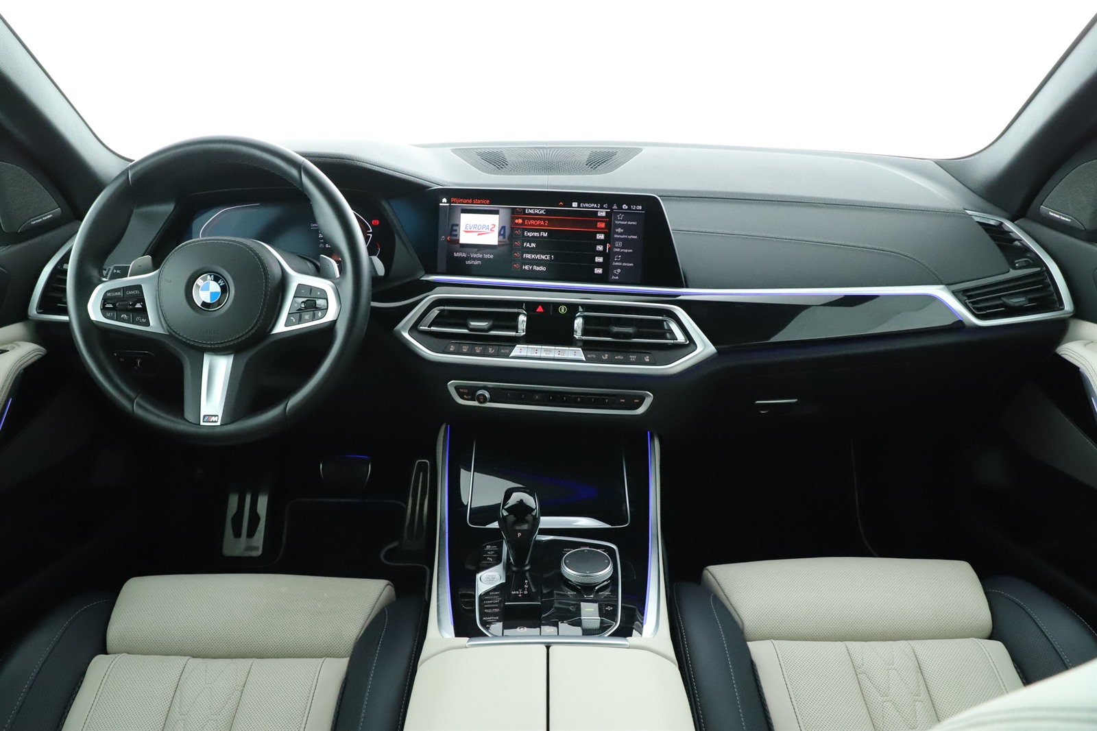 BMW X5, 2022 - pohled č. 9