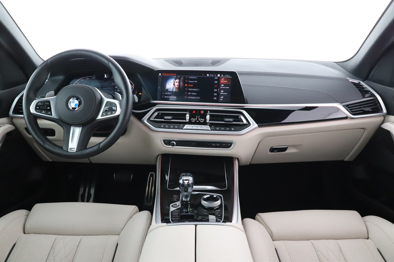 BMW X5, 2022 - pohled č. 9