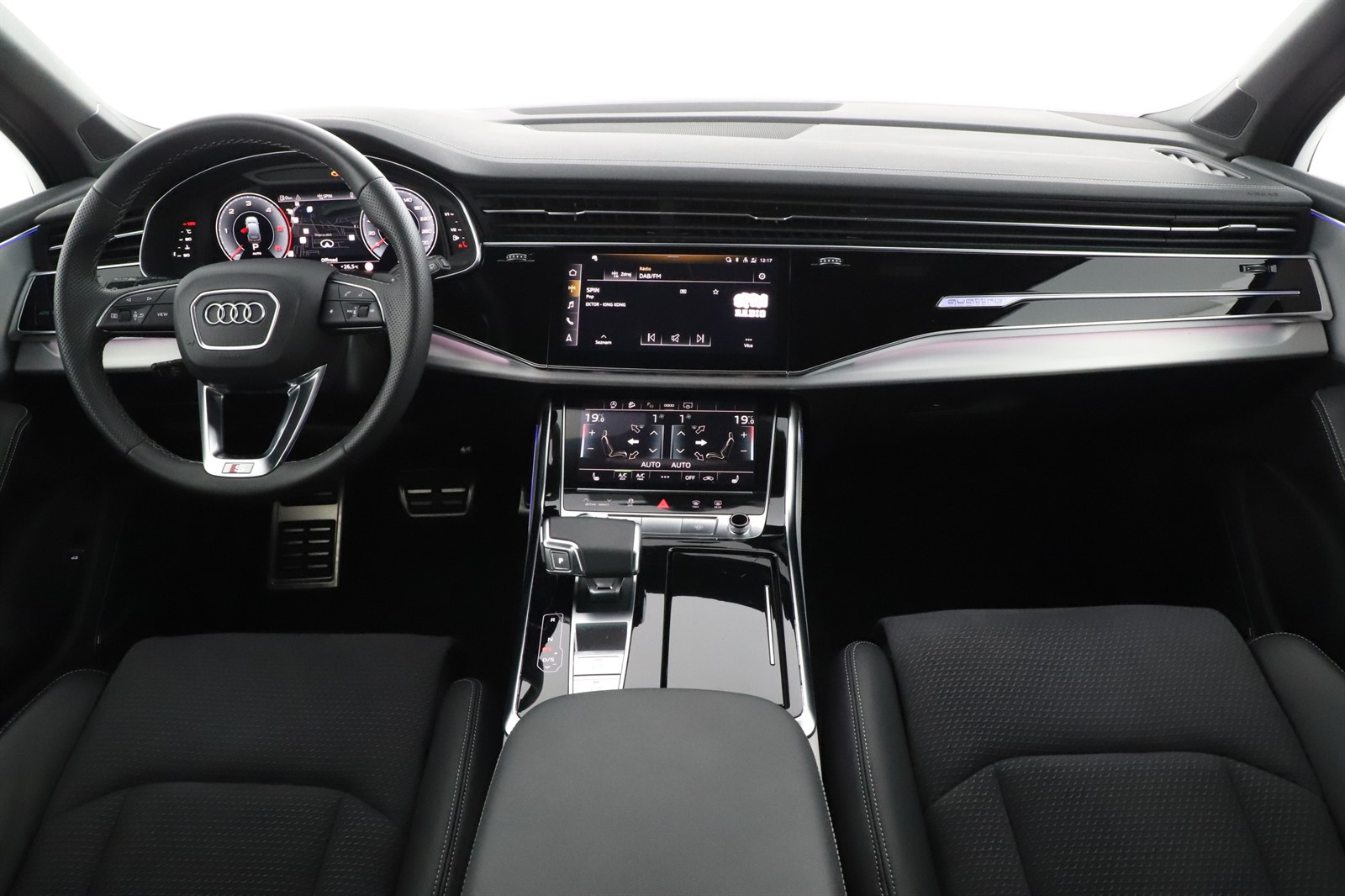 Audi Q7, 2022 - pohled č. 9