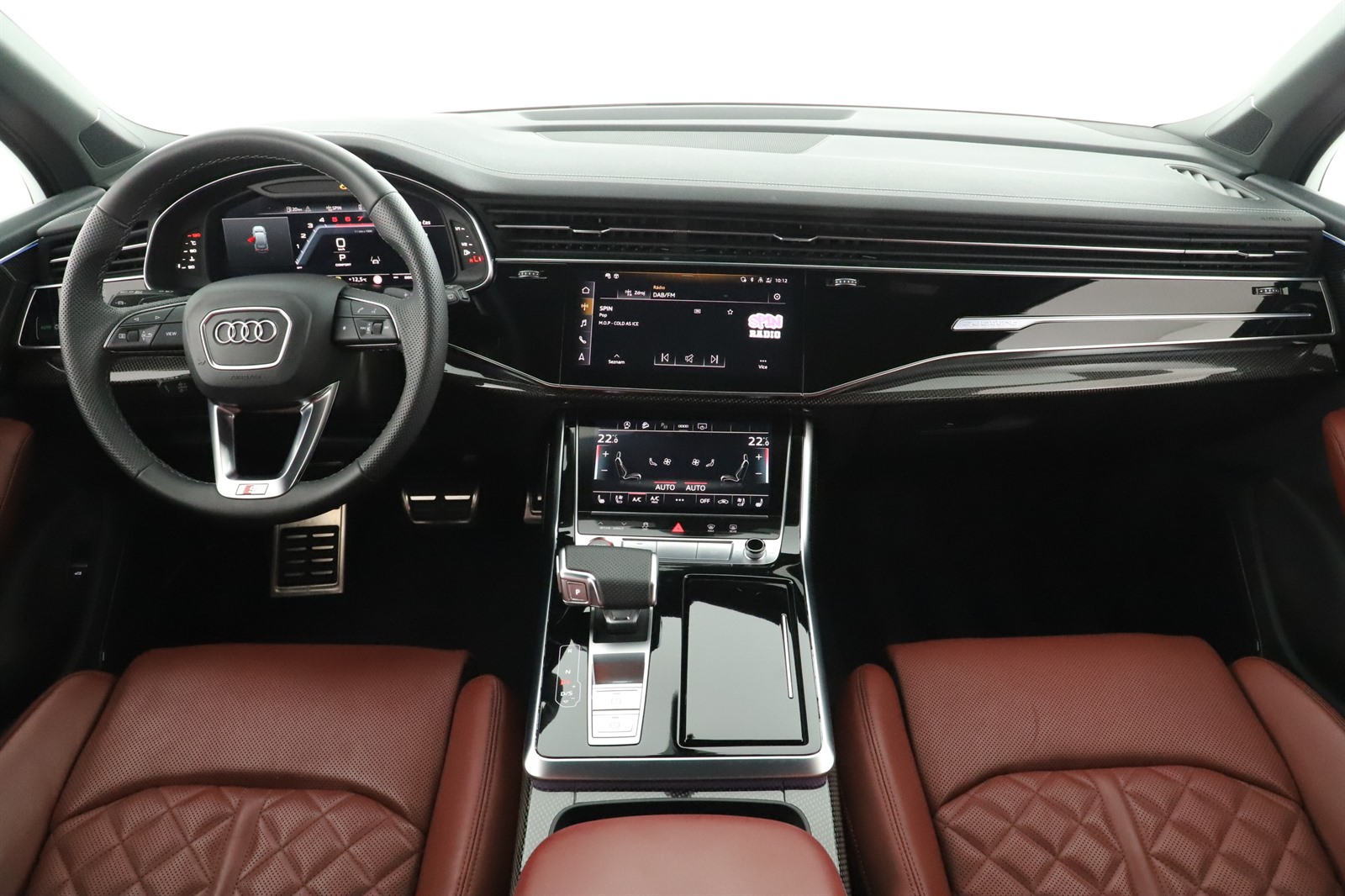 Audi SQ7, 2023 - pohled č. 9