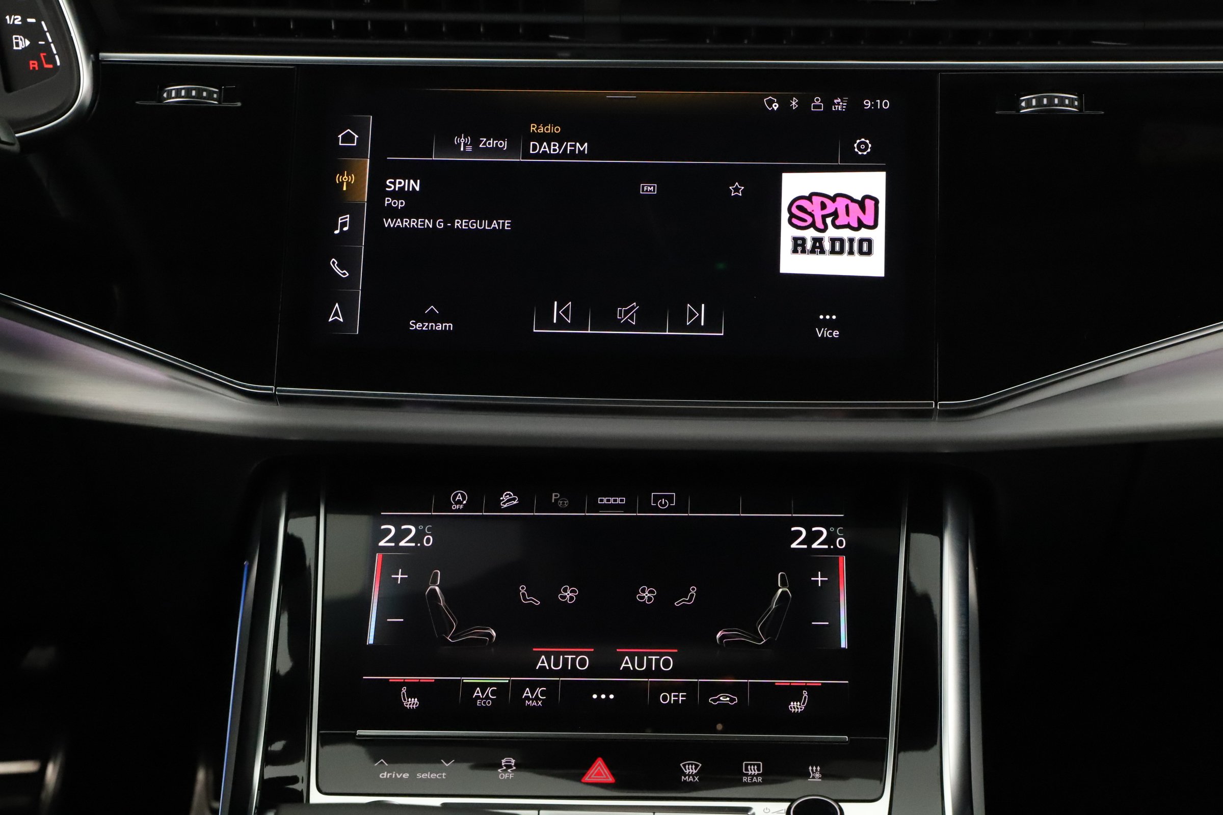 Audi Q8, 2023 - pohled č. 15