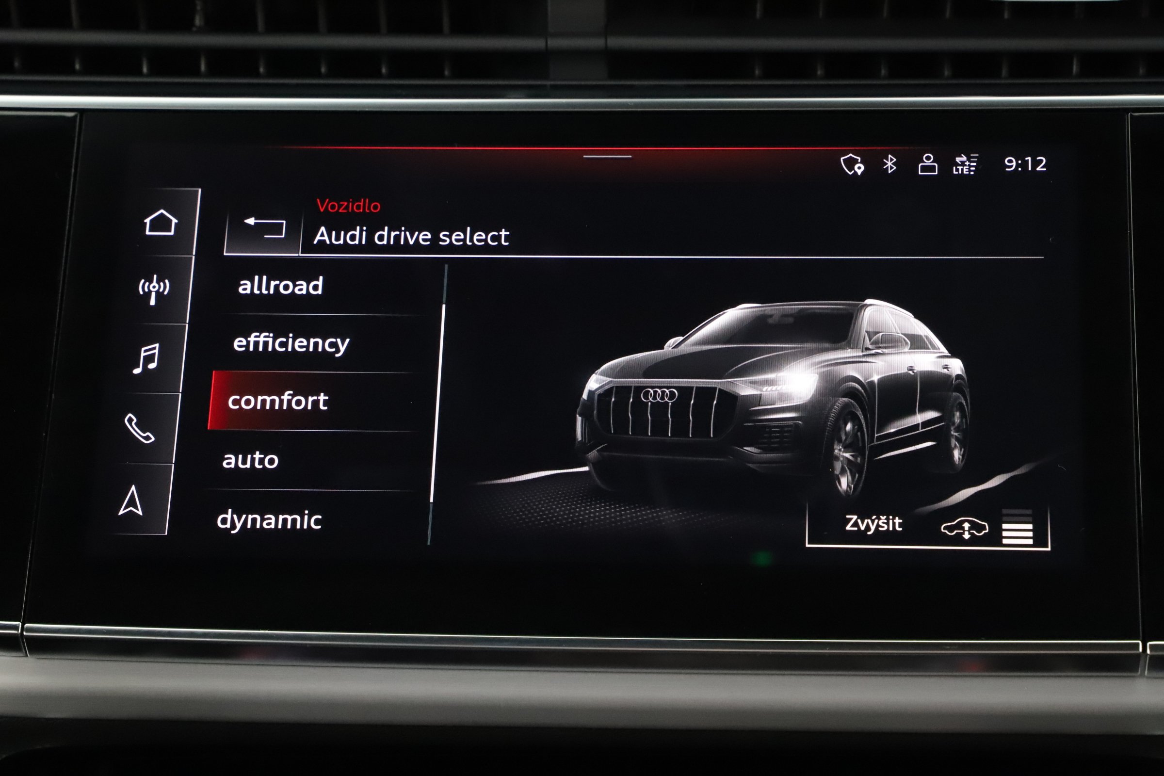 Audi Q8, 2023 - pohled č. 22