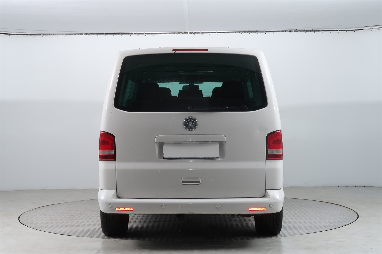 Volkswagen Multivan, 2011 - pohled č. 6