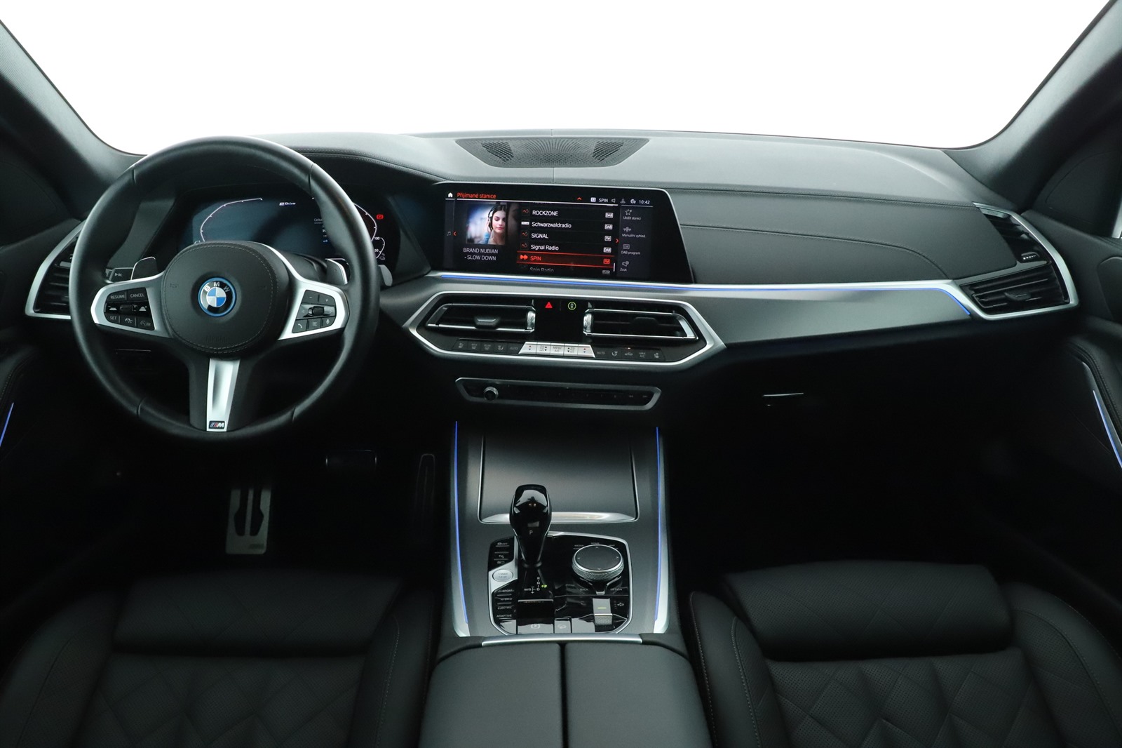BMW X5, 2023 - pohled č. 9