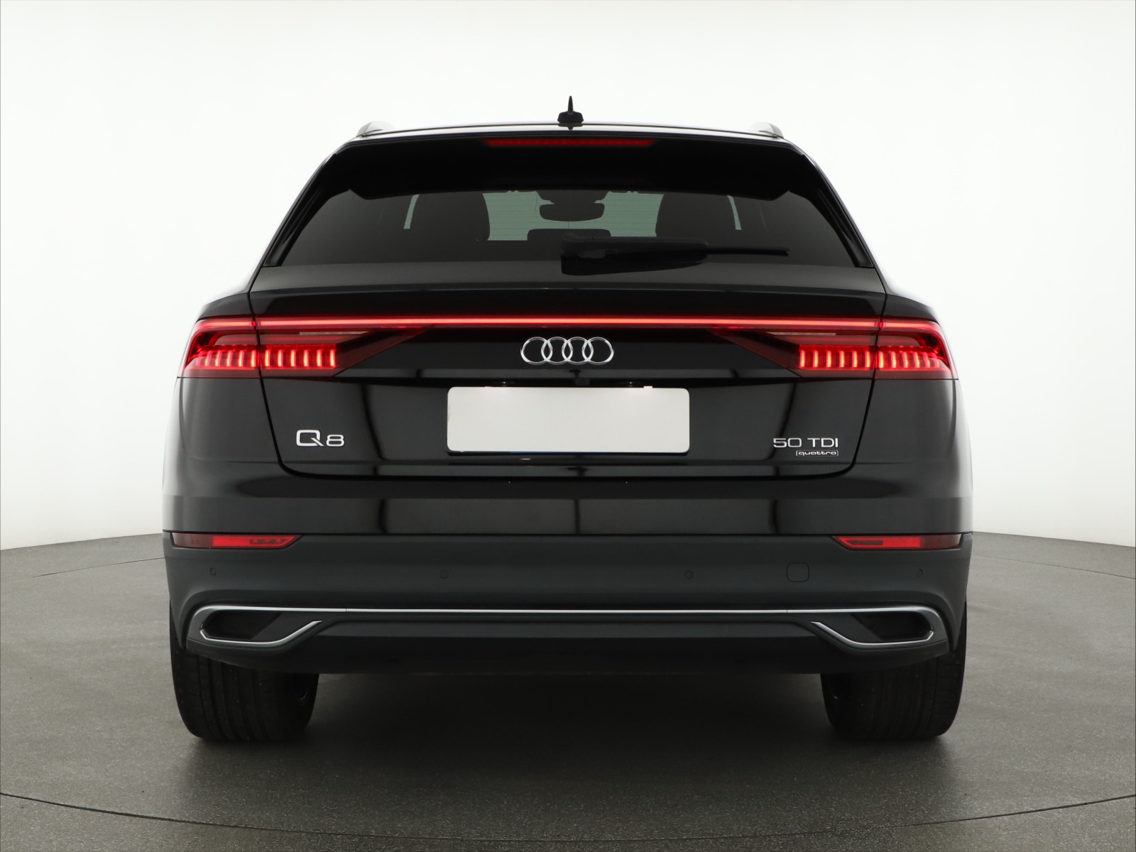 Audi Q8, 2023 - pohled č. 6